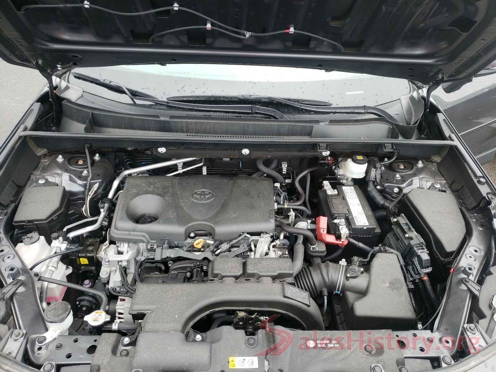 2T3P1RFV0KW043674 2019 TOYOTA RAV4