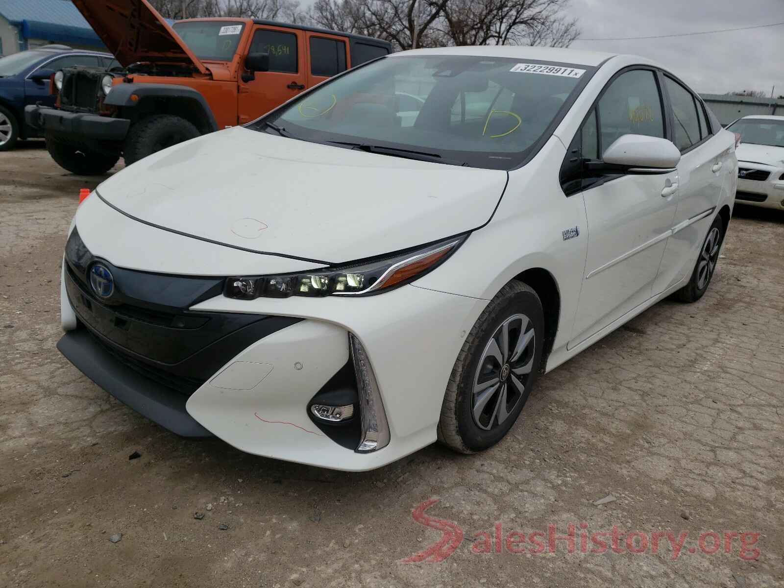 JTDKARFP8K3107975 2019 TOYOTA PRIUS