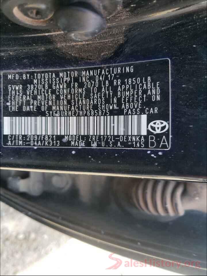 5YFBURHE7HP685875 2017 TOYOTA COROLLA