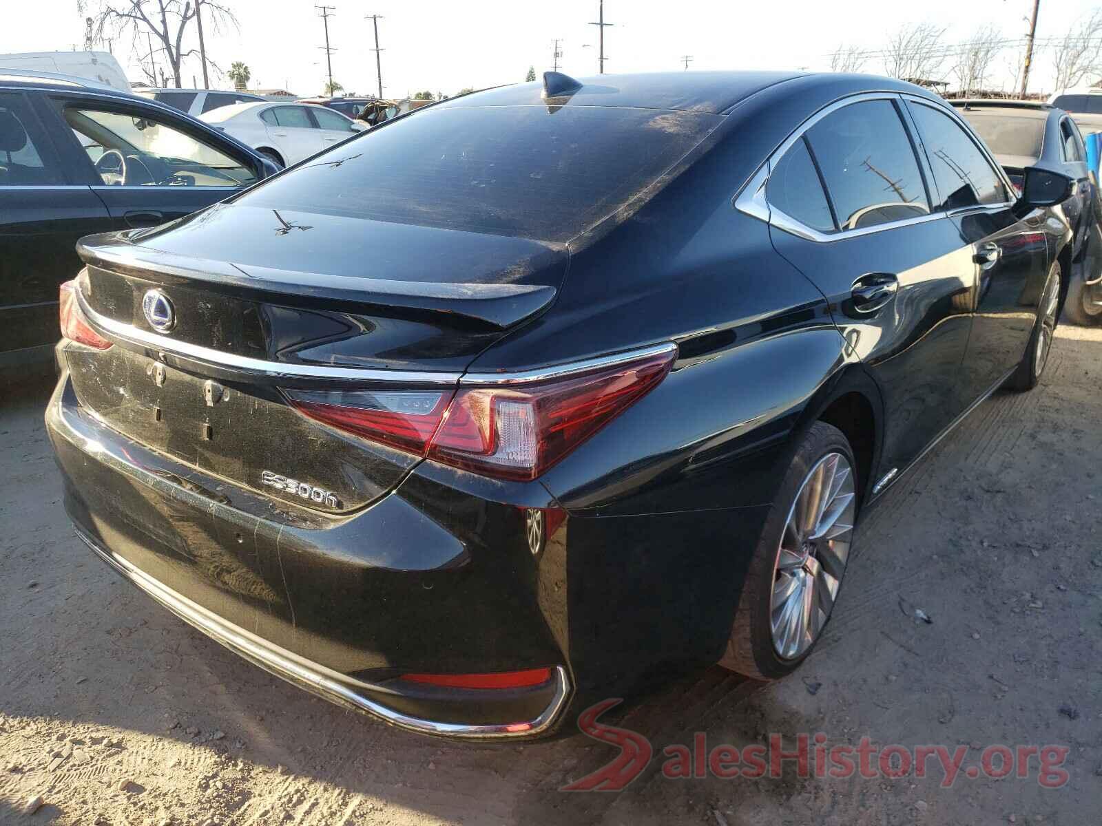 JTHB21B19K2037889 2019 LEXUS ES300