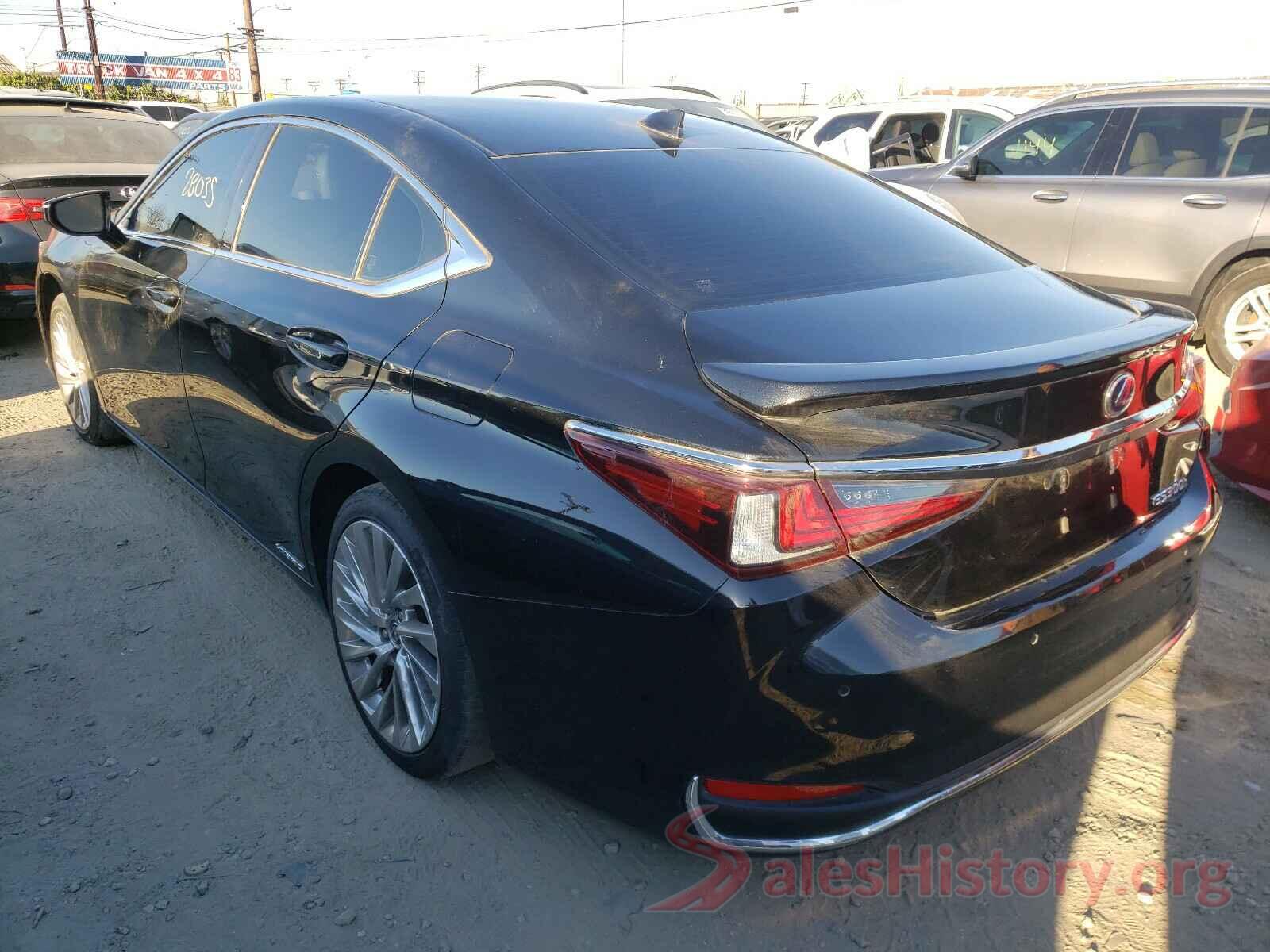 JTHB21B19K2037889 2019 LEXUS ES300