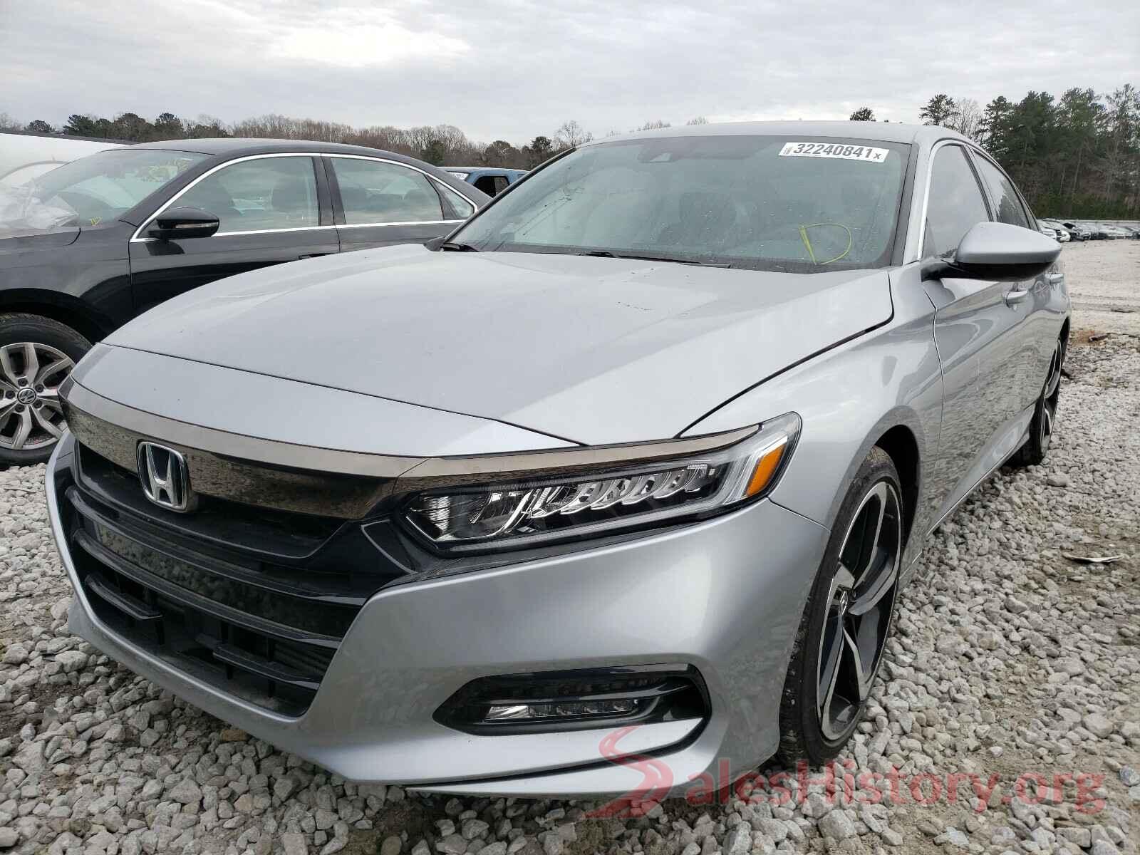 1HGCV1F3XJA118625 2018 HONDA ACCORD