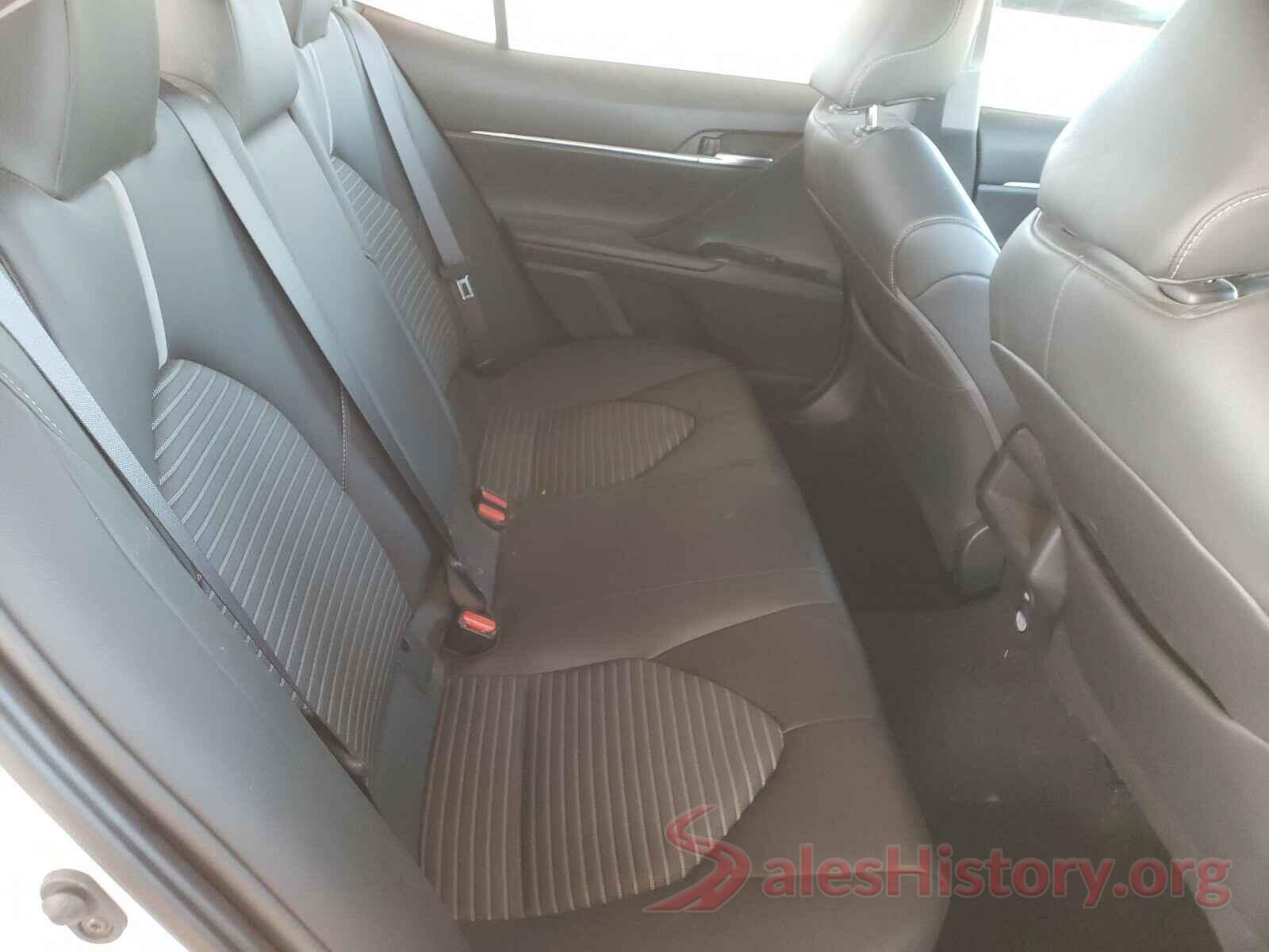 4T1B11HK9JU023767 2018 TOYOTA CAMRY