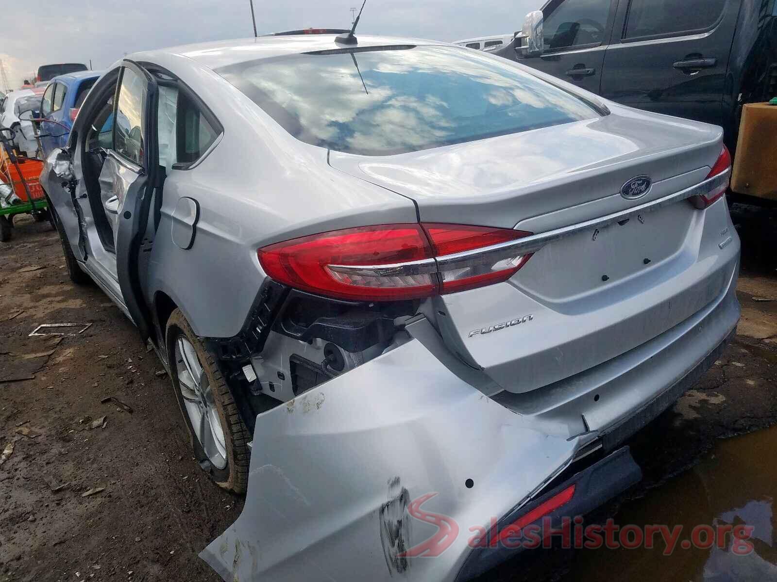 3FA6P0HD2JR217697 2018 FORD FUSION