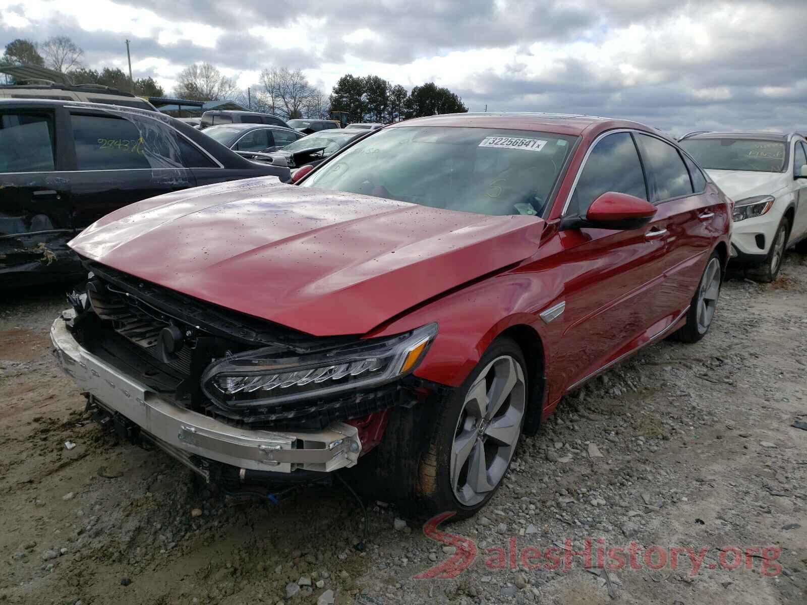 1HGCV2F98JA028061 2018 HONDA ACCORD