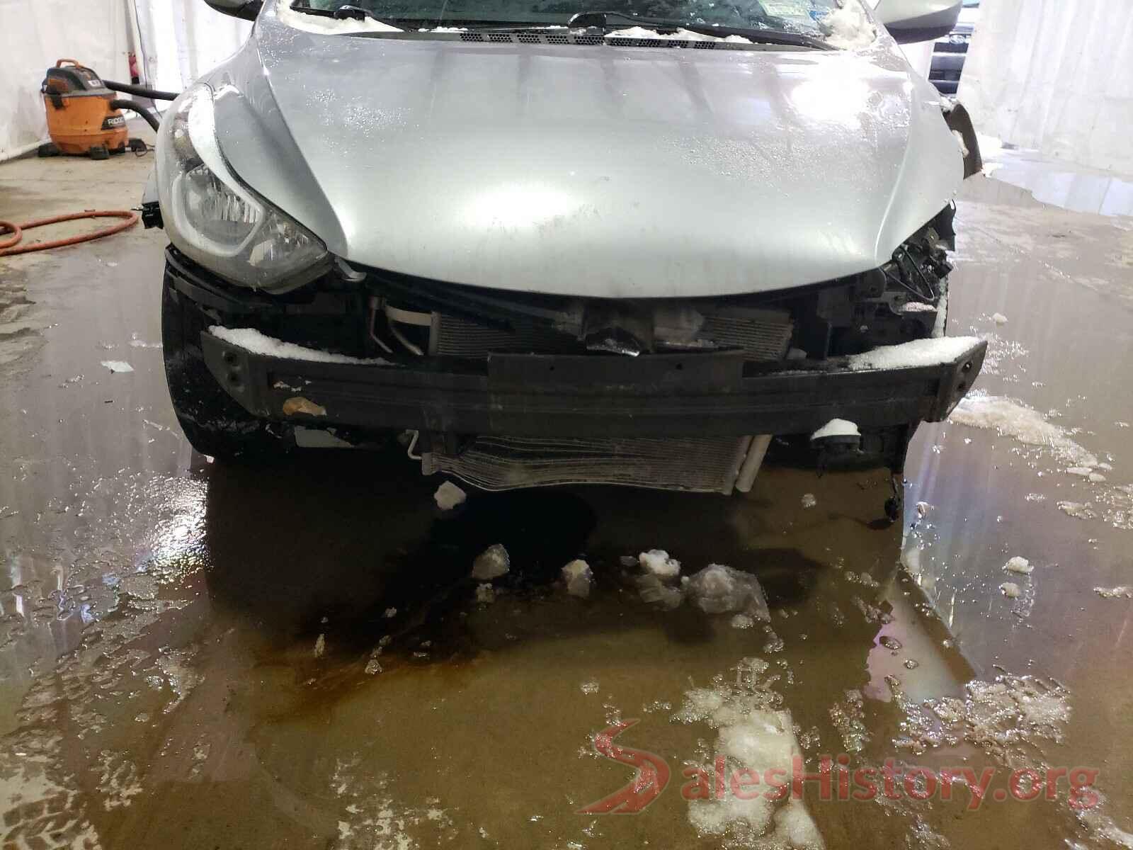 5NPDH4AE4GH766211 2016 HYUNDAI ELANTRA