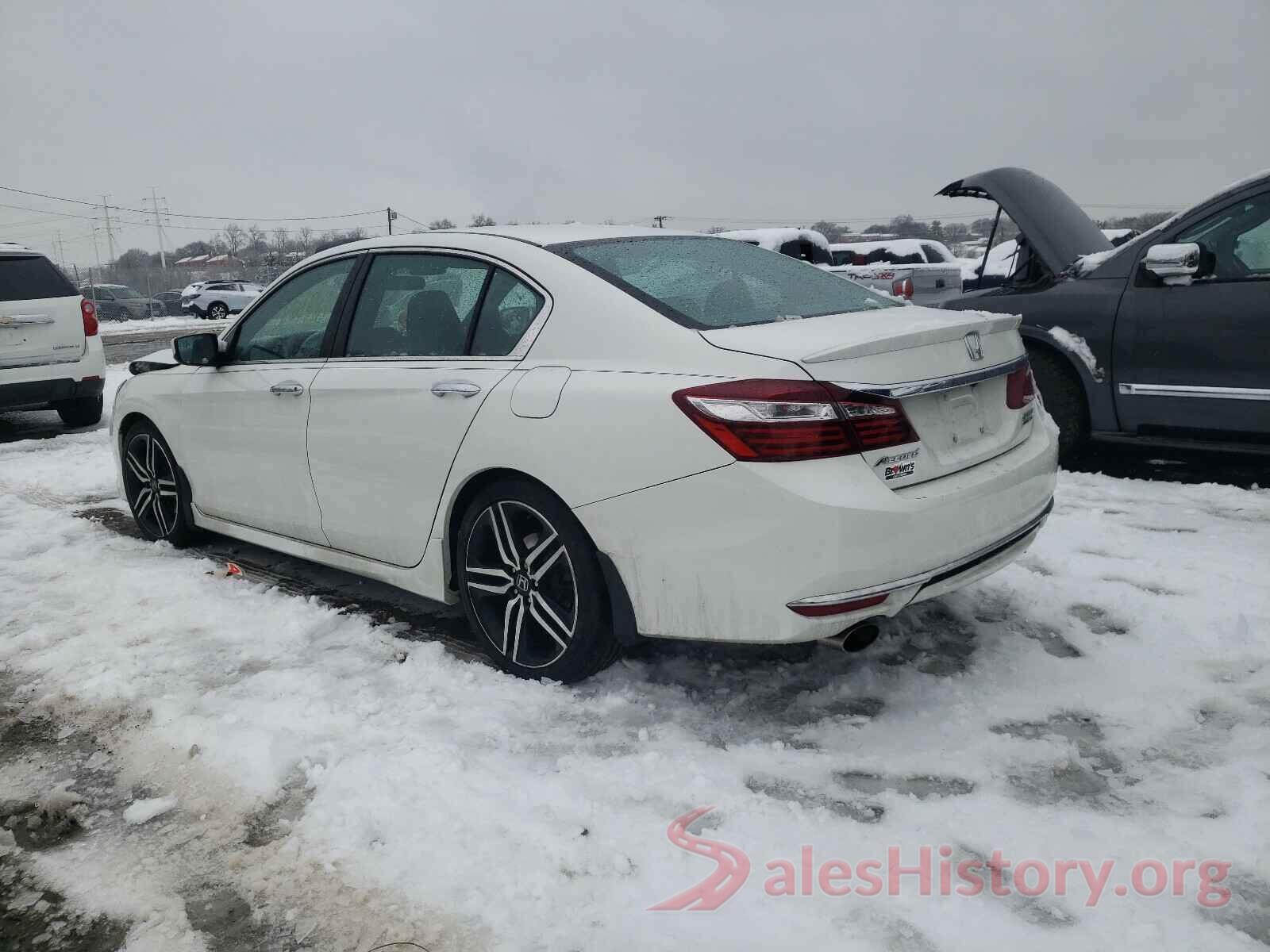 1HGCR2F12HA107752 2017 HONDA ACCORD