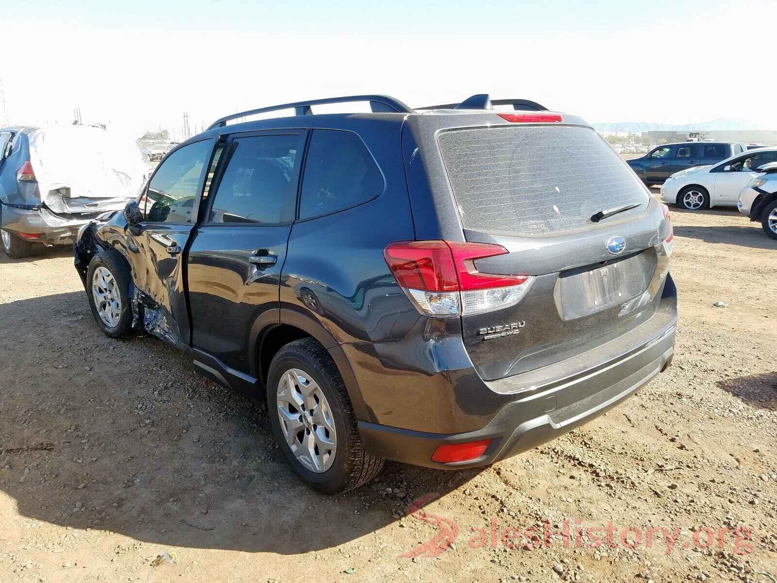 JF2SKACC2KH523704 2019 SUBARU FORESTER