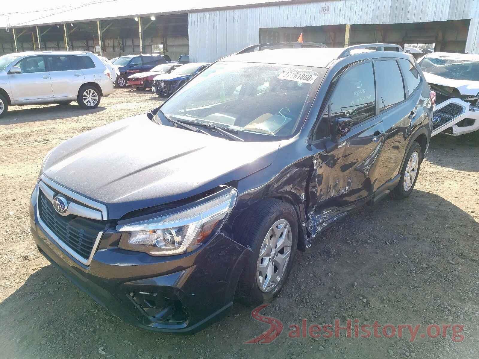 JF2SKACC2KH523704 2019 SUBARU FORESTER