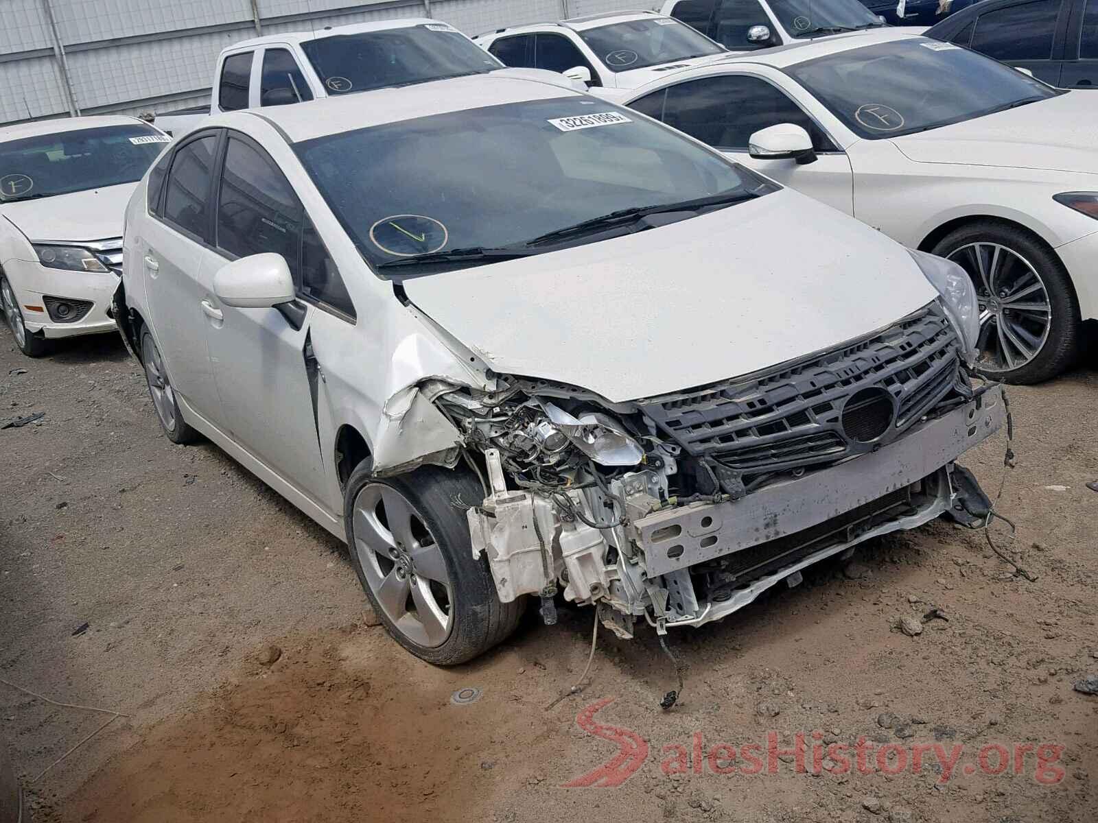 JTDKN3DU0F0475133 2015 TOYOTA PRIUS