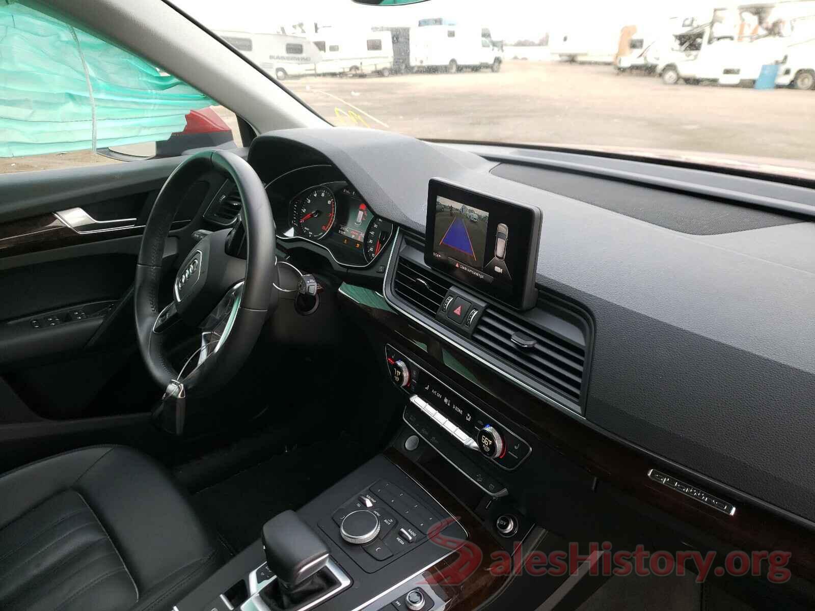 WA1ANAFY6K2129323 2019 AUDI Q5