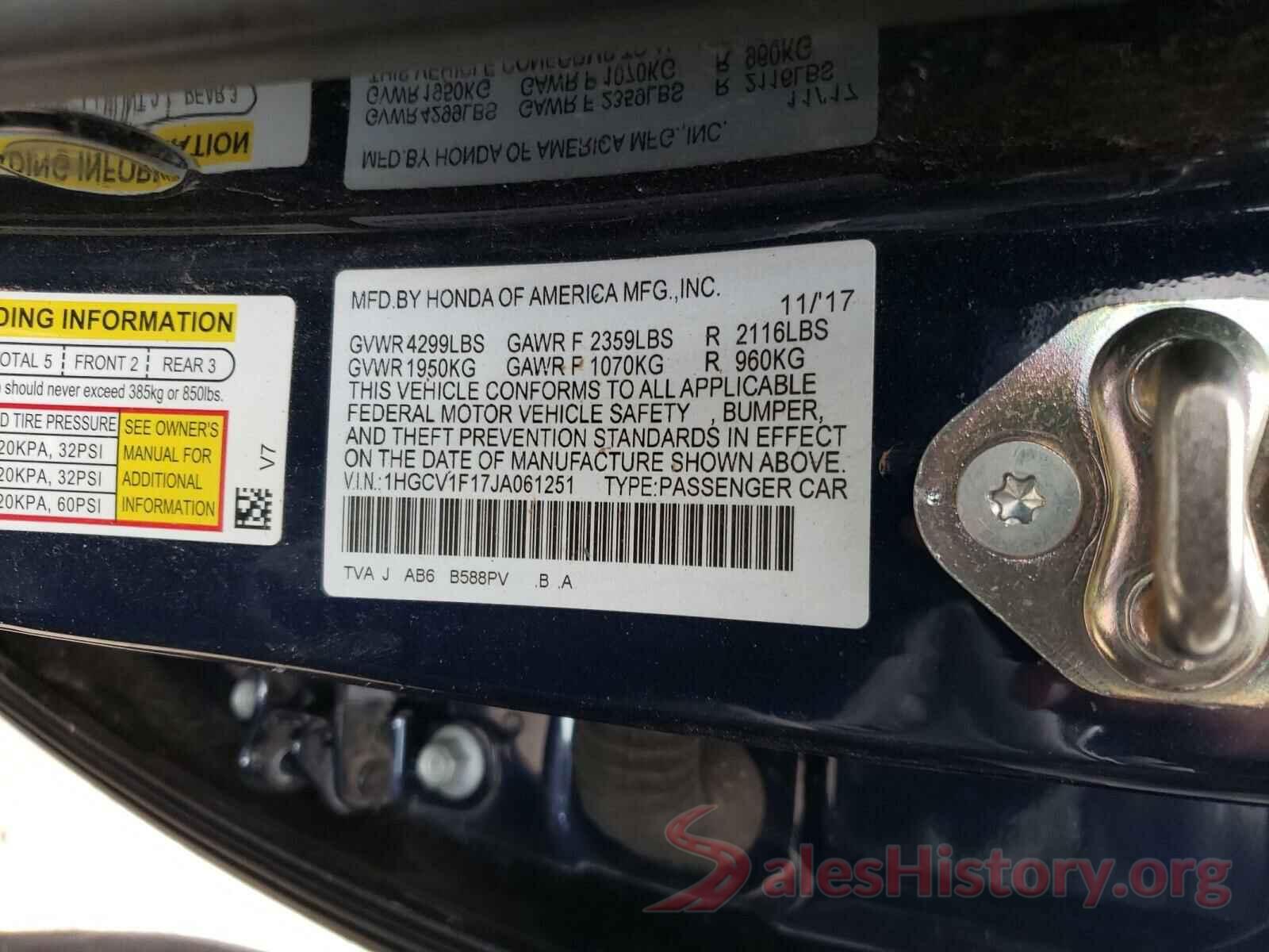 1HGCV1F17JA061251 2018 HONDA ACCORD