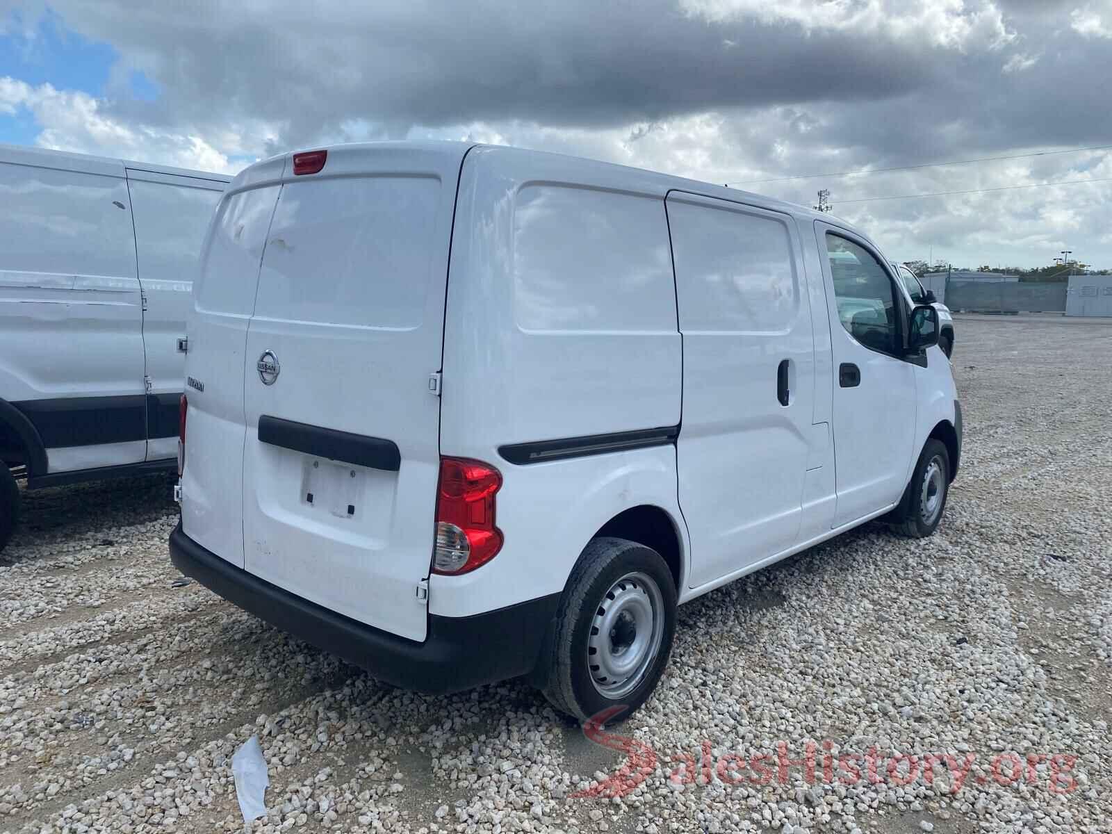 3N6CM0KN3JK698086 2018 NISSAN NV