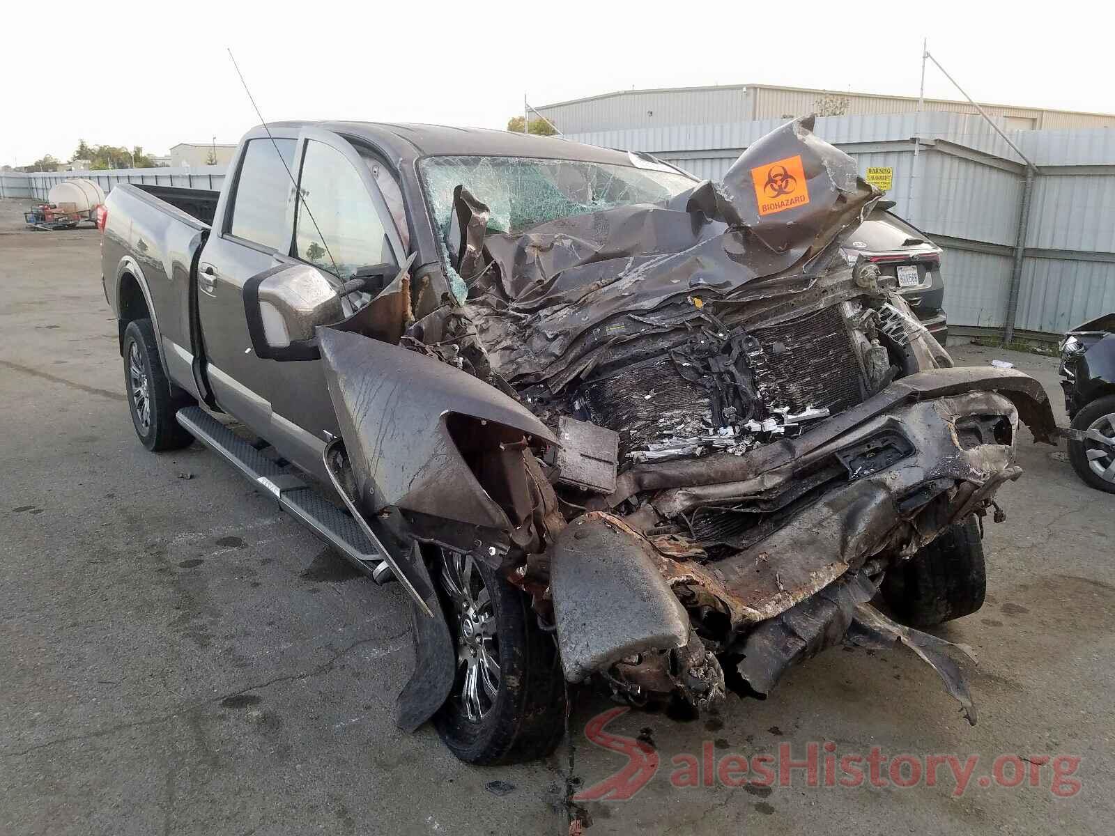 1N6BA1F48HN555232 2017 NISSAN TITAN