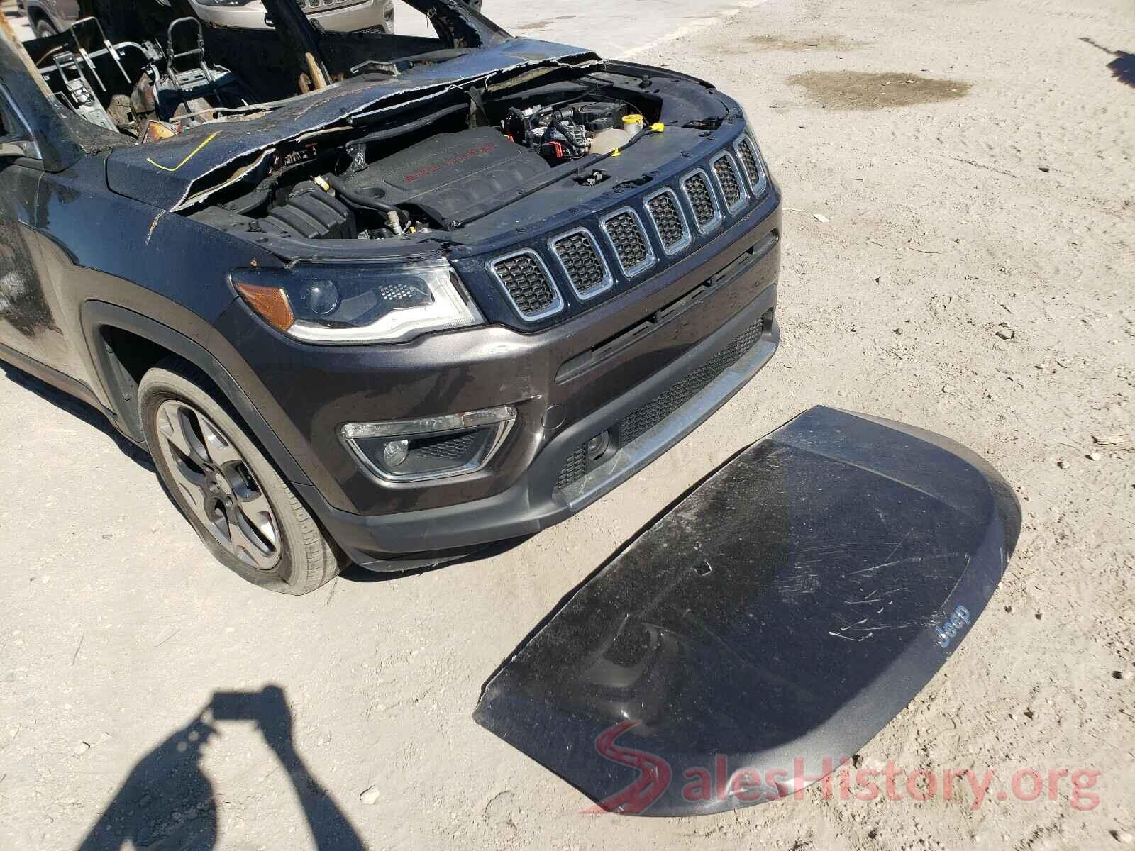 3C4NJCCB0JT211480 2018 JEEP COMPASS