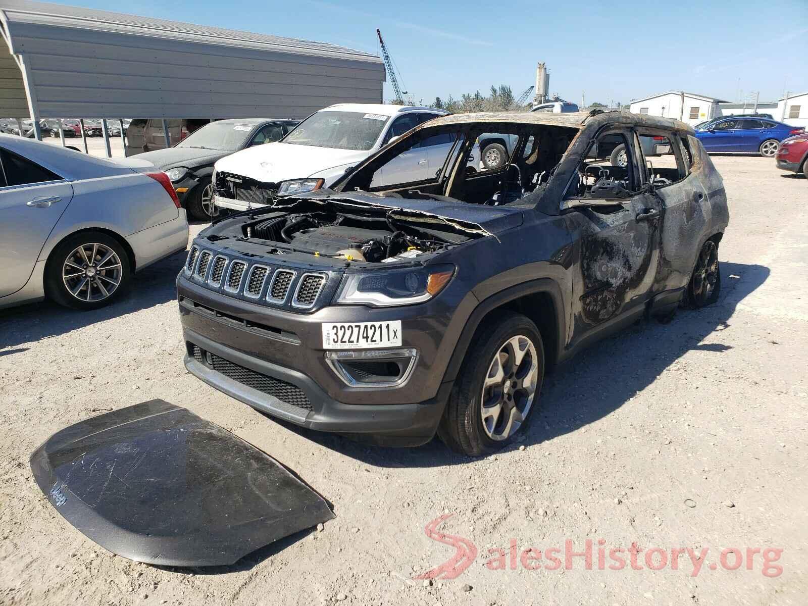 3C4NJCCB0JT211480 2018 JEEP COMPASS