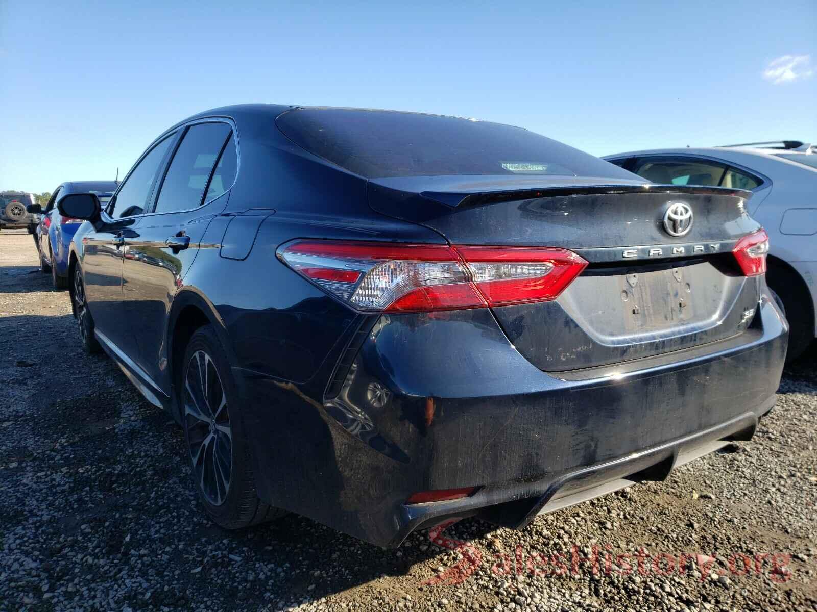 4T1B11HK5JU555341 2018 TOYOTA CAMRY