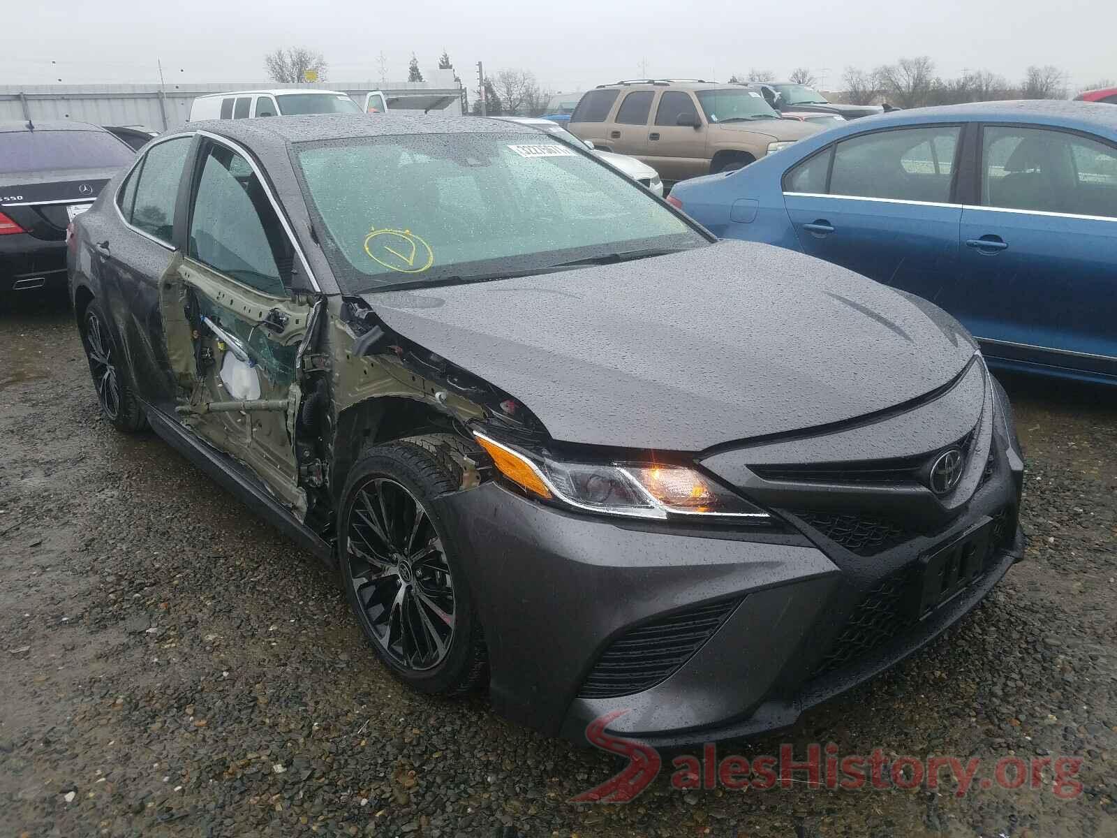 4T1G11AK4LU358289 2020 TOYOTA CAMRY