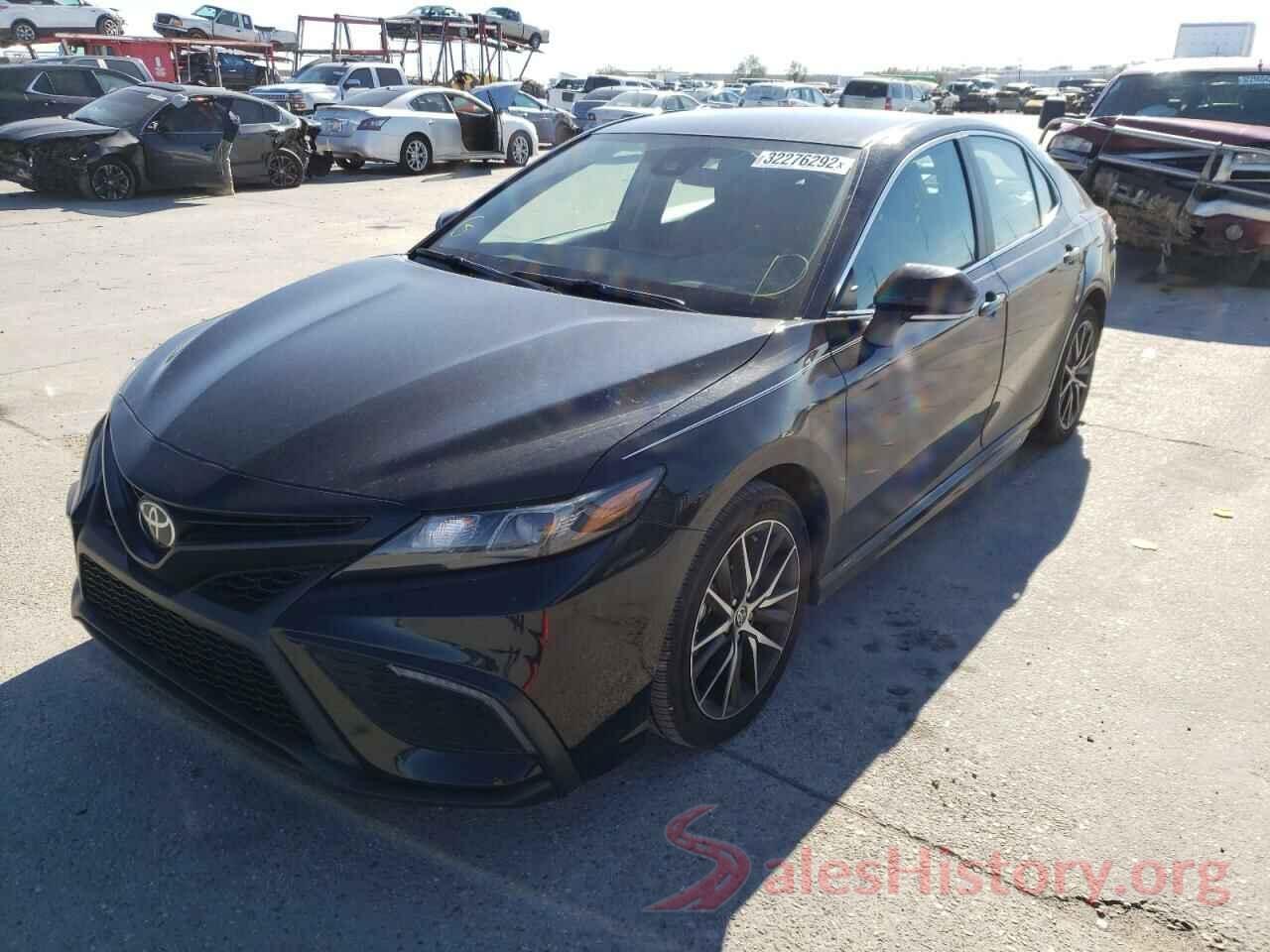 4T1G11AK7NU640753 2022 TOYOTA CAMRY