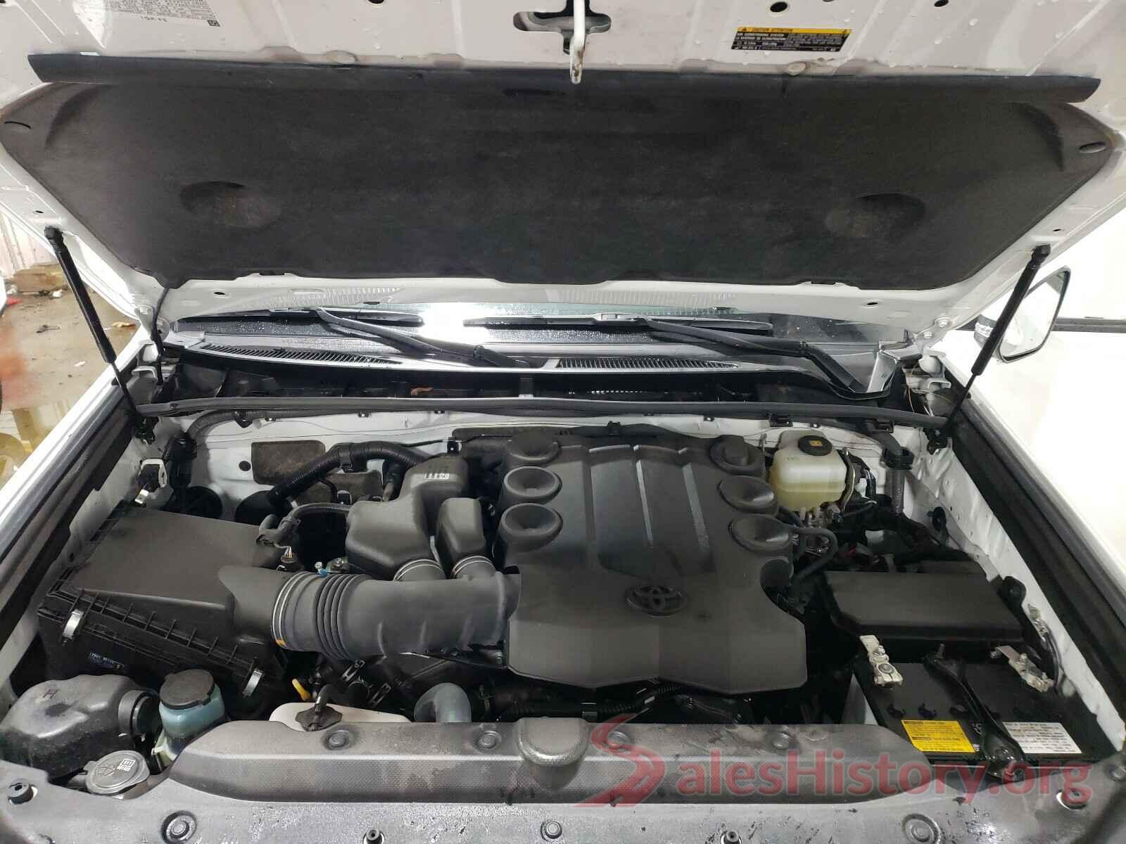 JTEBU5JR0K5704305 2019 TOYOTA 4RUNNER