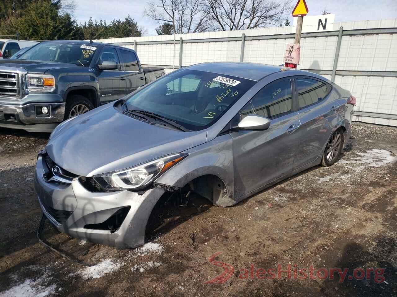 5NPDH4AE1GH768479 2016 HYUNDAI ELANTRA