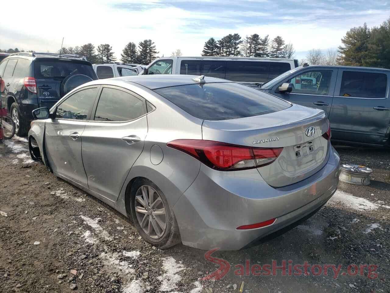 5NPDH4AE1GH768479 2016 HYUNDAI ELANTRA