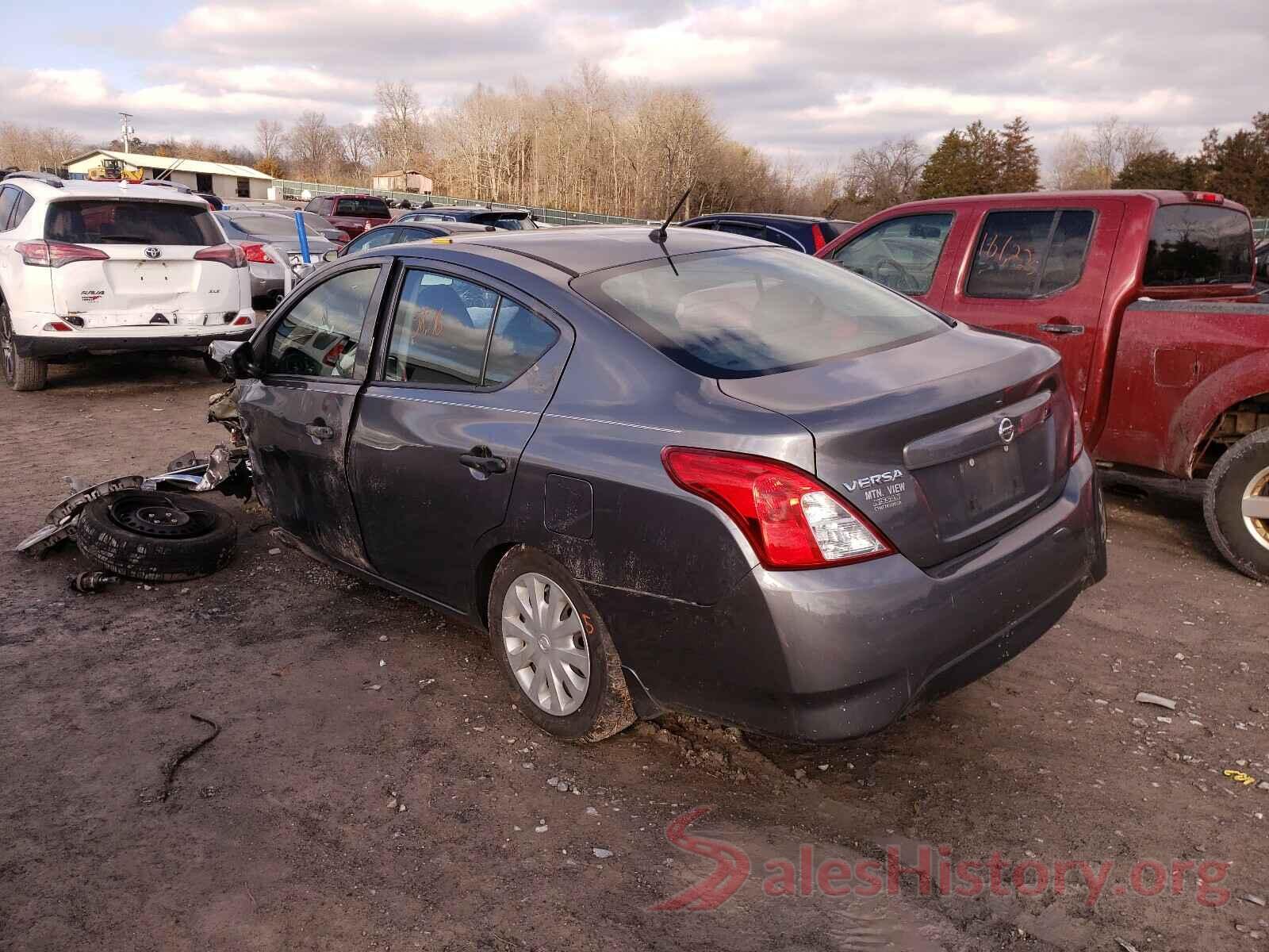 3N1CN7AP4JL811925 2018 NISSAN VERSA