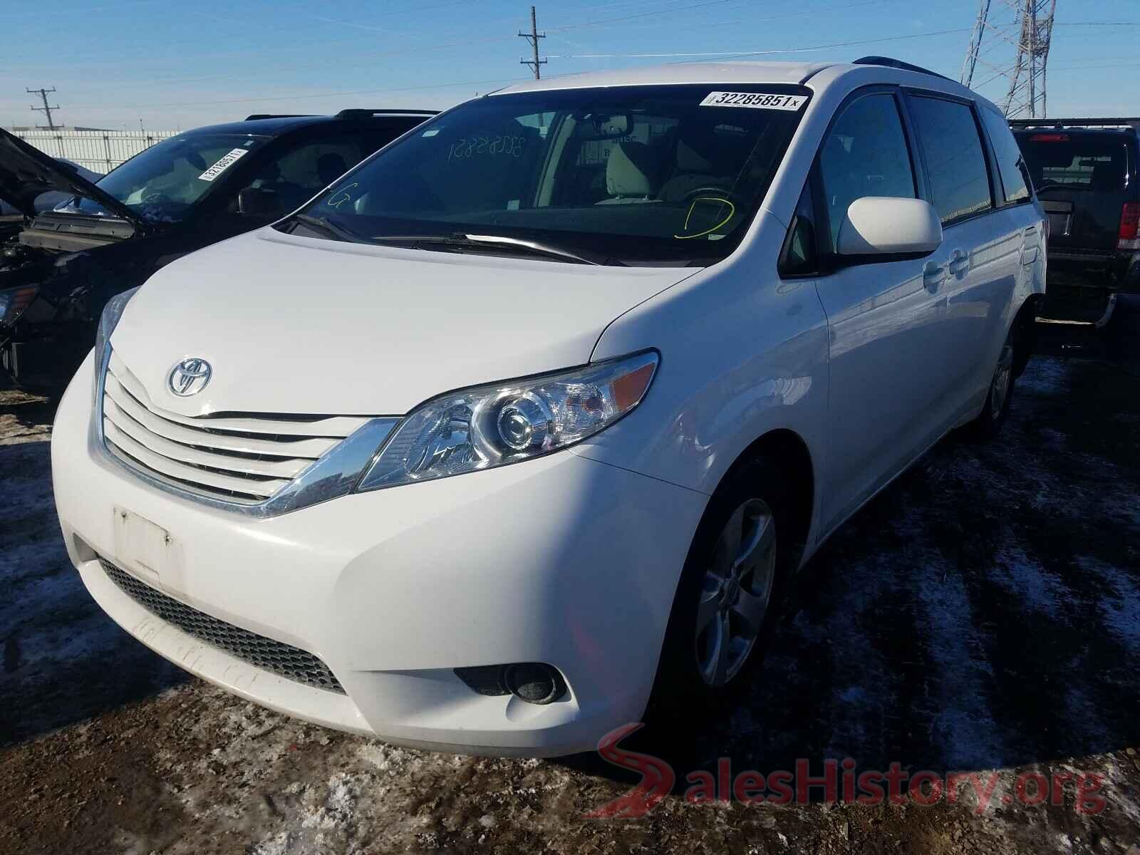 5TDKK3DCXGS757844 2016 TOYOTA SIENNA