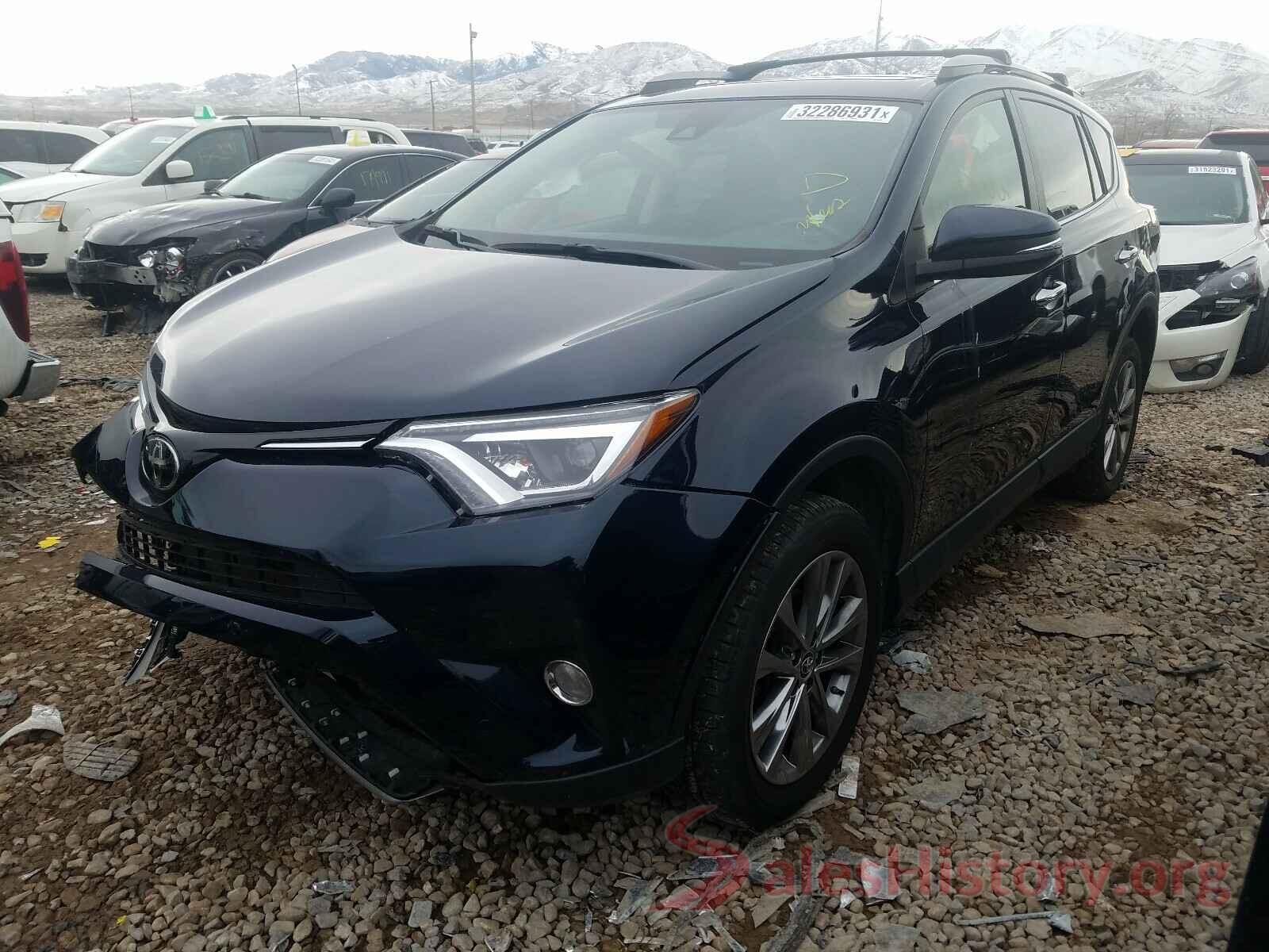 JTMDFREV9HD210674 2017 TOYOTA RAV4