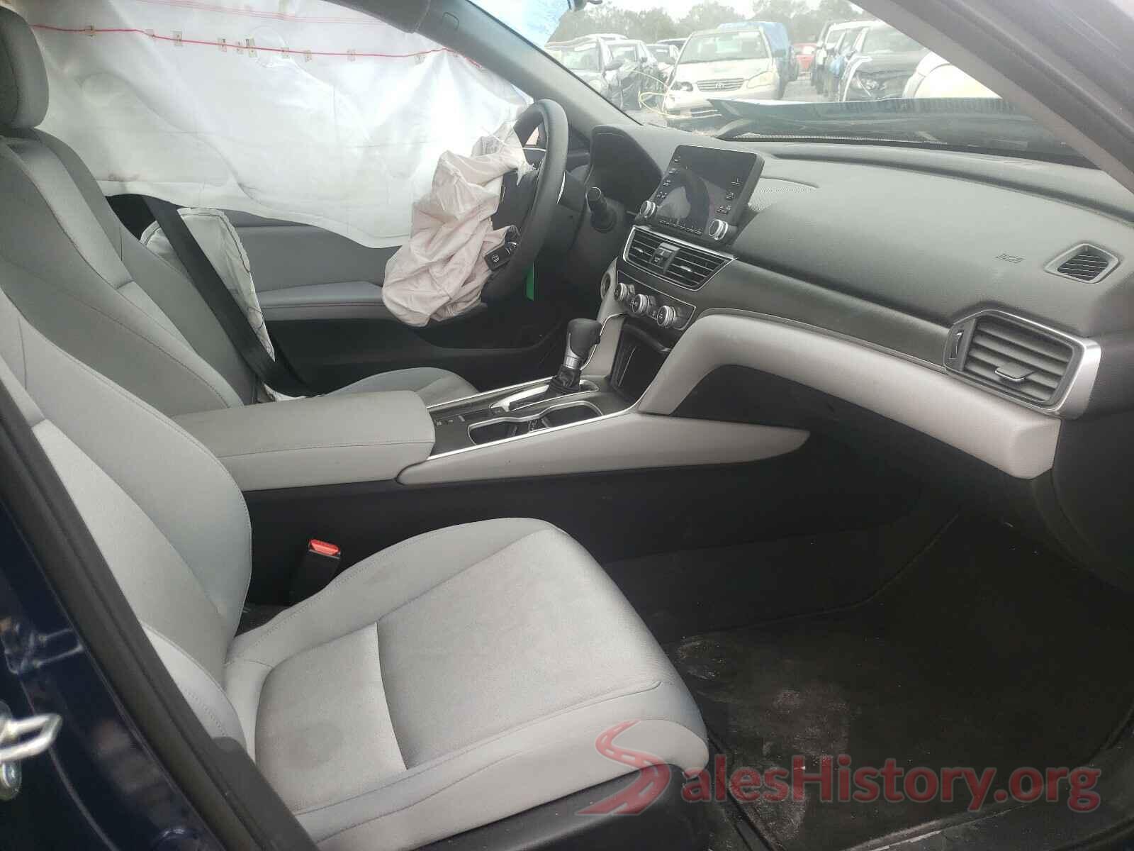 1HGCV1F14JA206102 2018 HONDA ACCORD