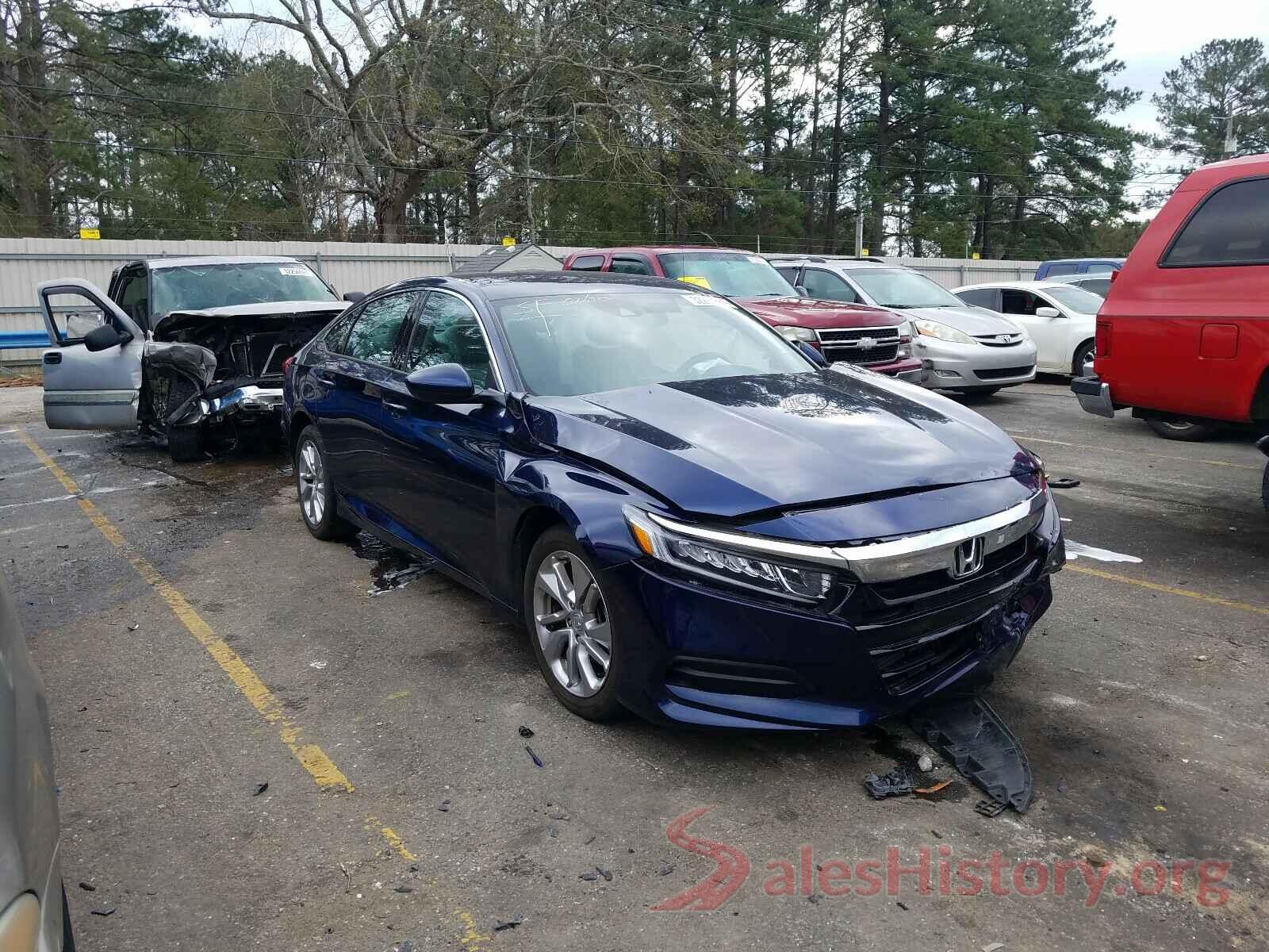 1HGCV1F14JA206102 2018 HONDA ACCORD