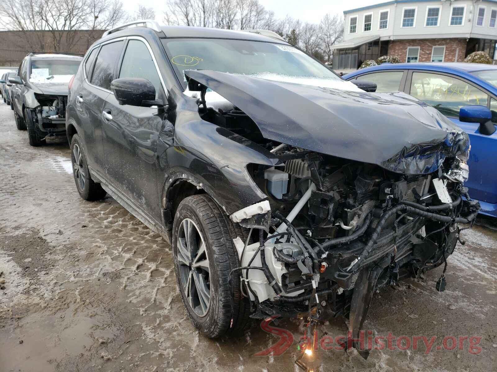 5N1AT2MV1JC794211 2018 NISSAN ROGUE