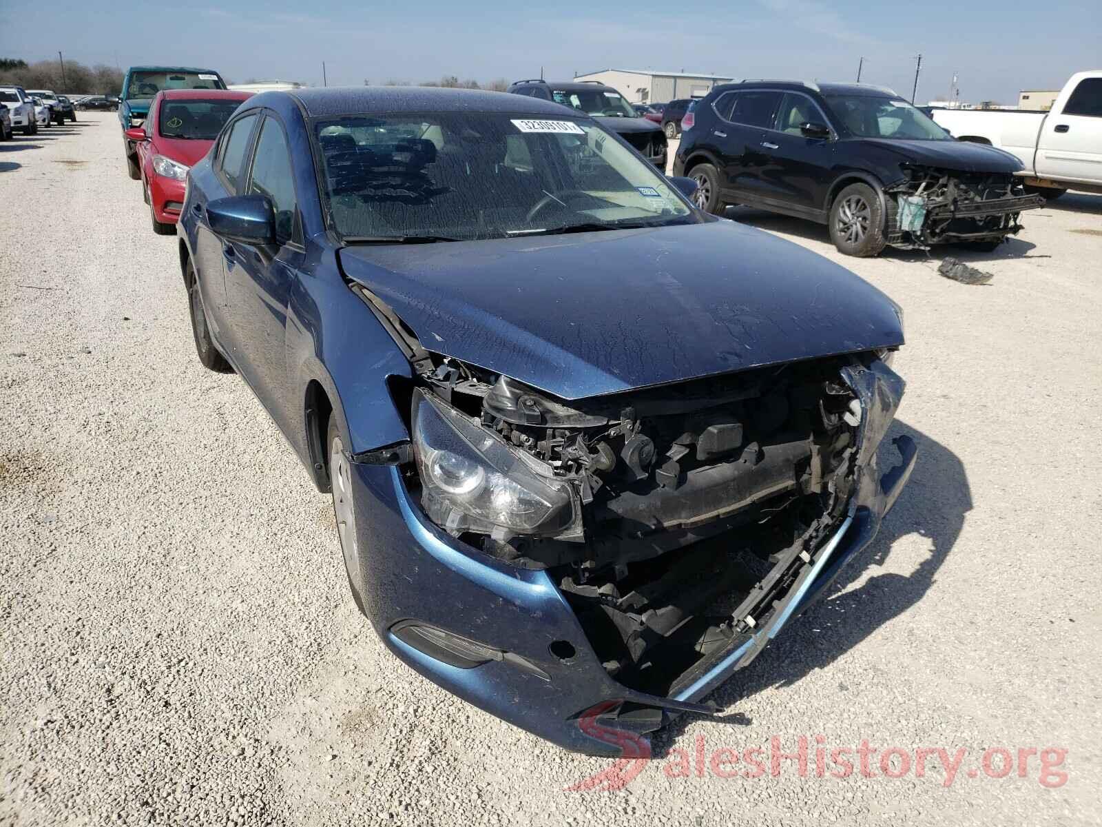 3MZBN1U78JM189791 2018 MAZDA 3