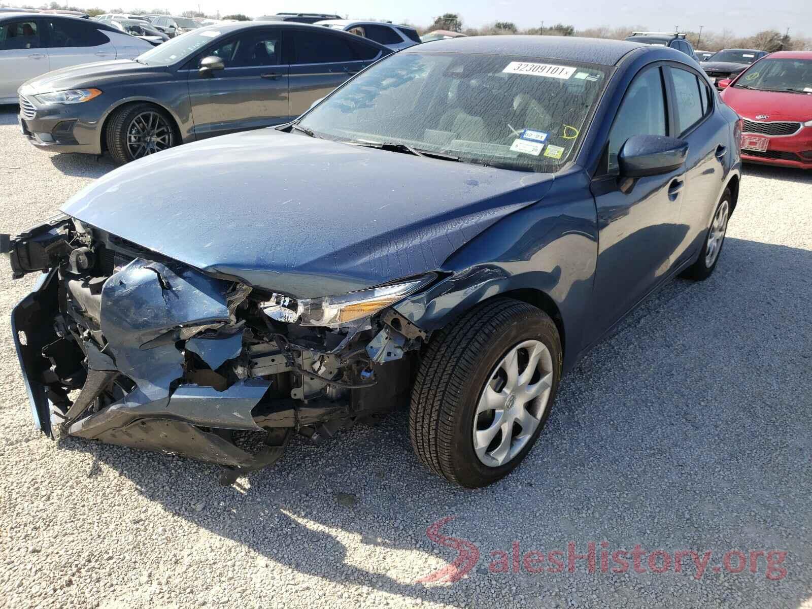 3MZBN1U78JM189791 2018 MAZDA 3