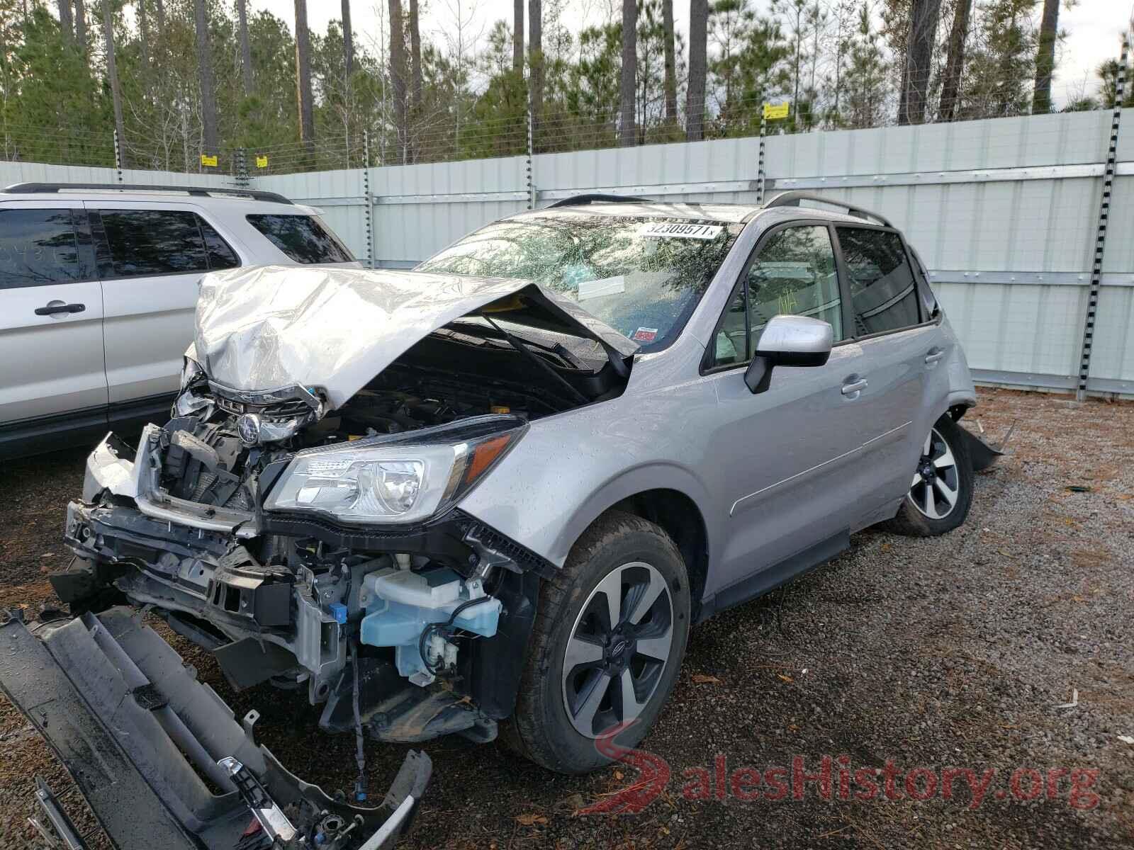 JF2SJAGC7HH549477 2017 SUBARU FORESTER