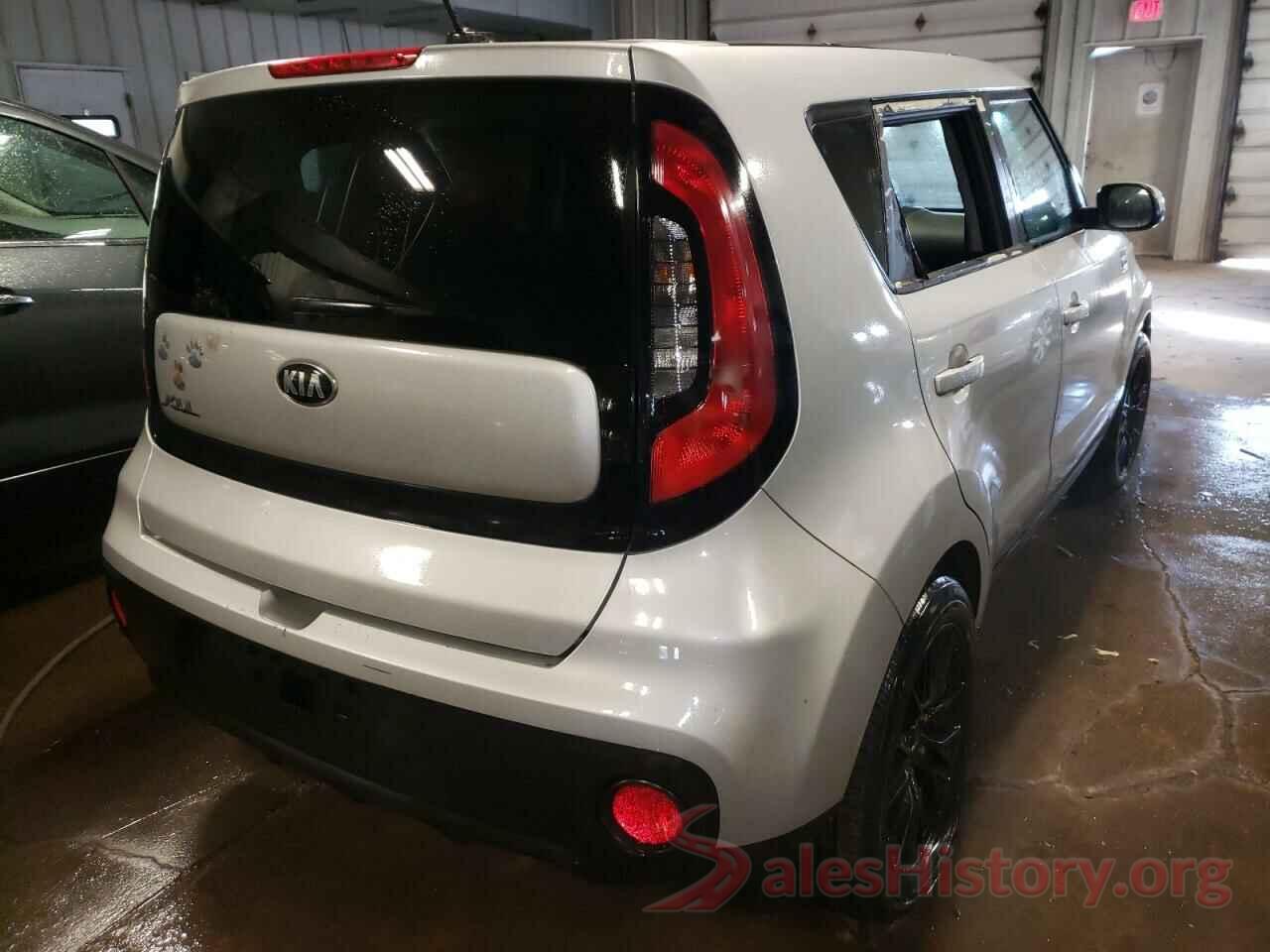 KNDJN2A25J7565189 2018 KIA SOUL