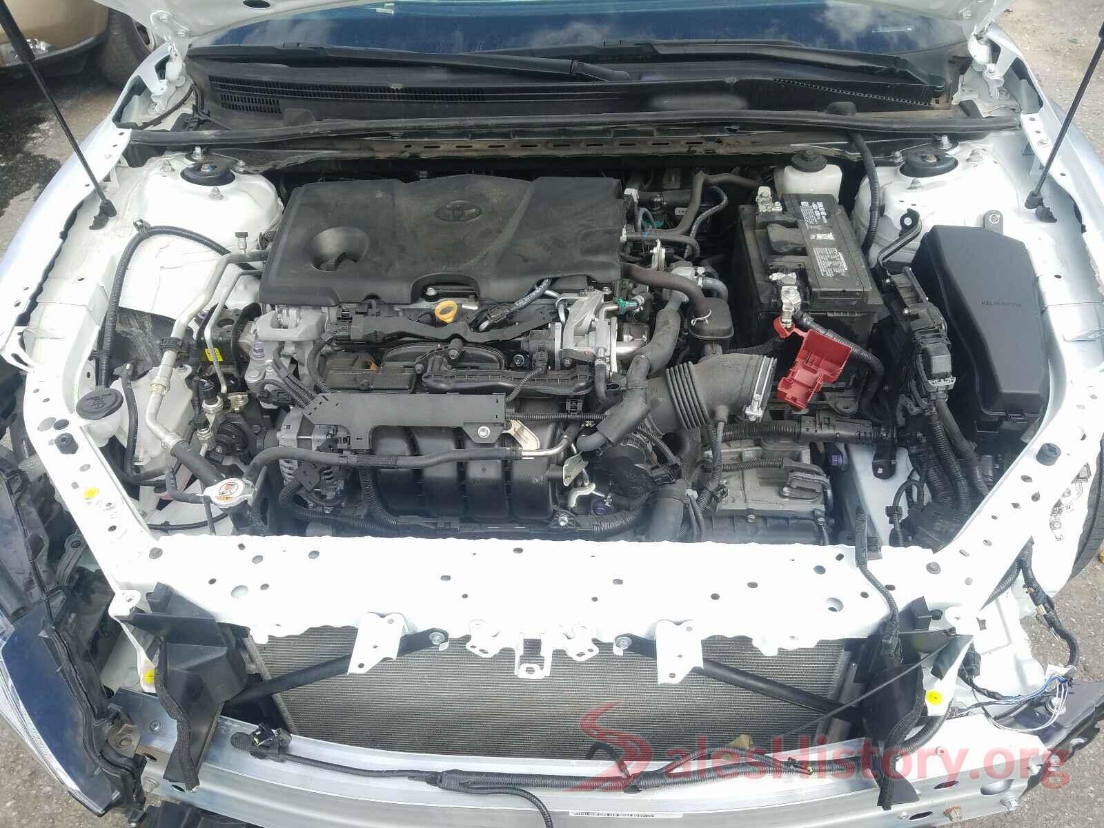 4T1B11HK0JU615655 2018 TOYOTA CAMRY