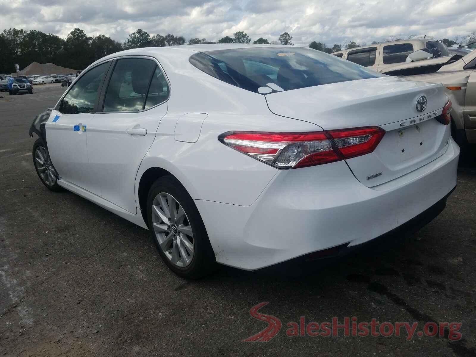 4T1B11HK0JU615655 2018 TOYOTA CAMRY