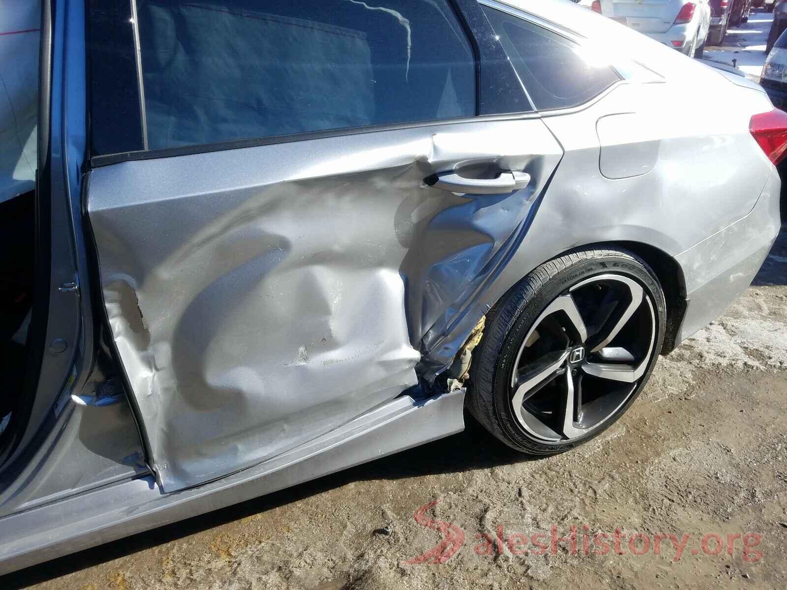 1HGCV1F31KA084012 2019 HONDA ACCORD