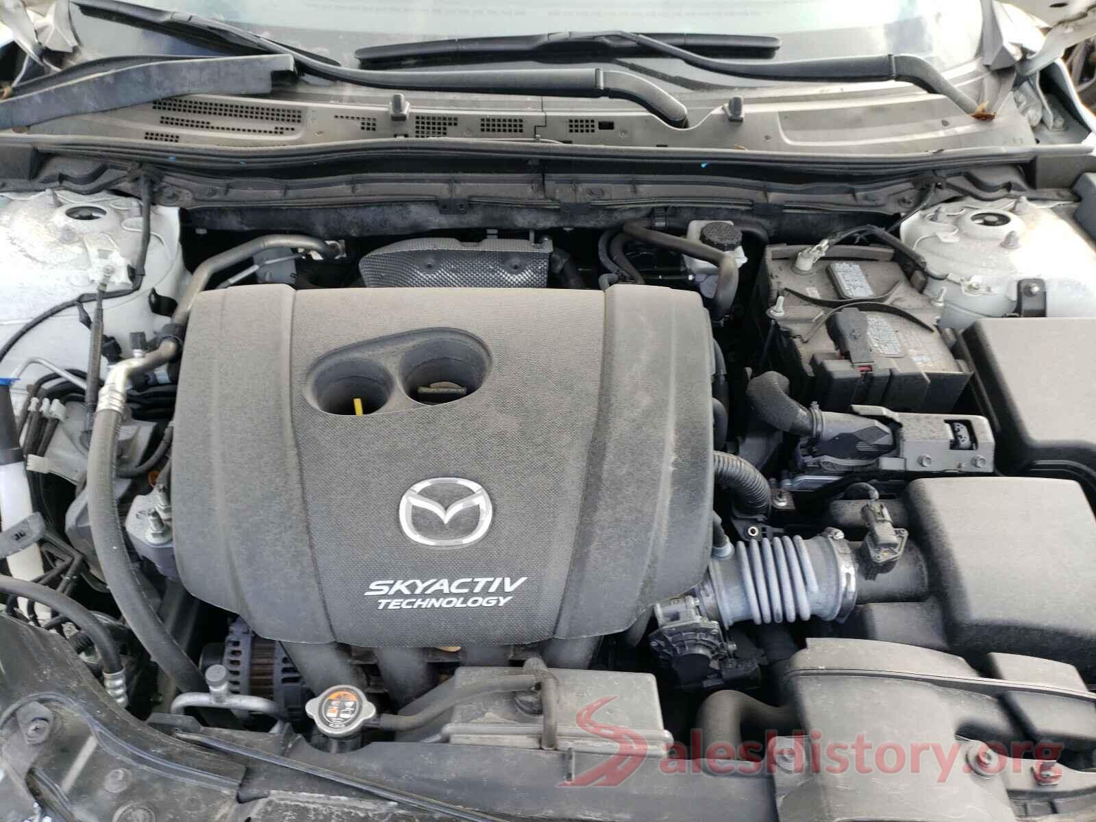 3MZBN1U72JM251640 2018 MAZDA 3