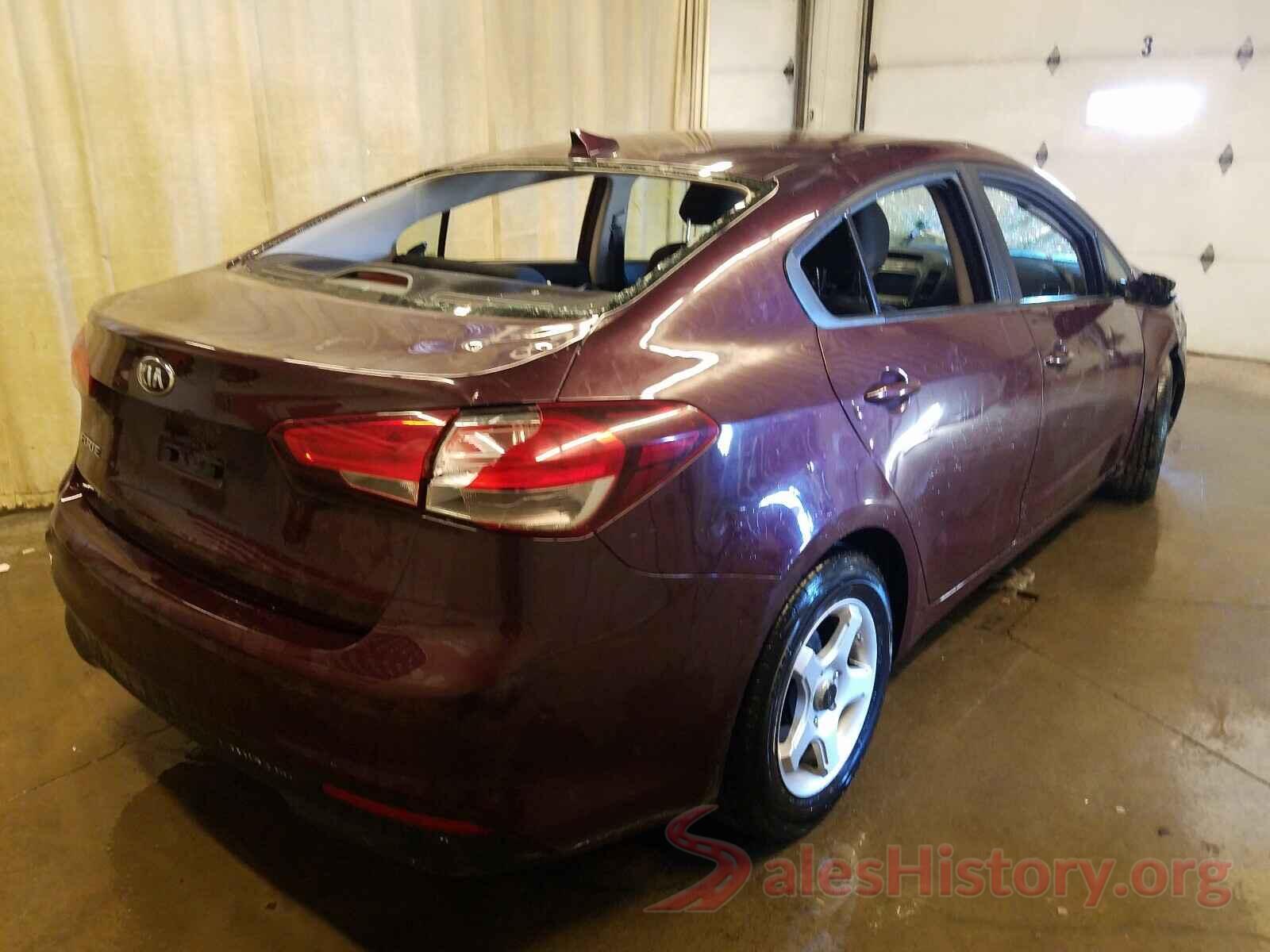 3KPFL4A75JE164177 2018 KIA FORTE