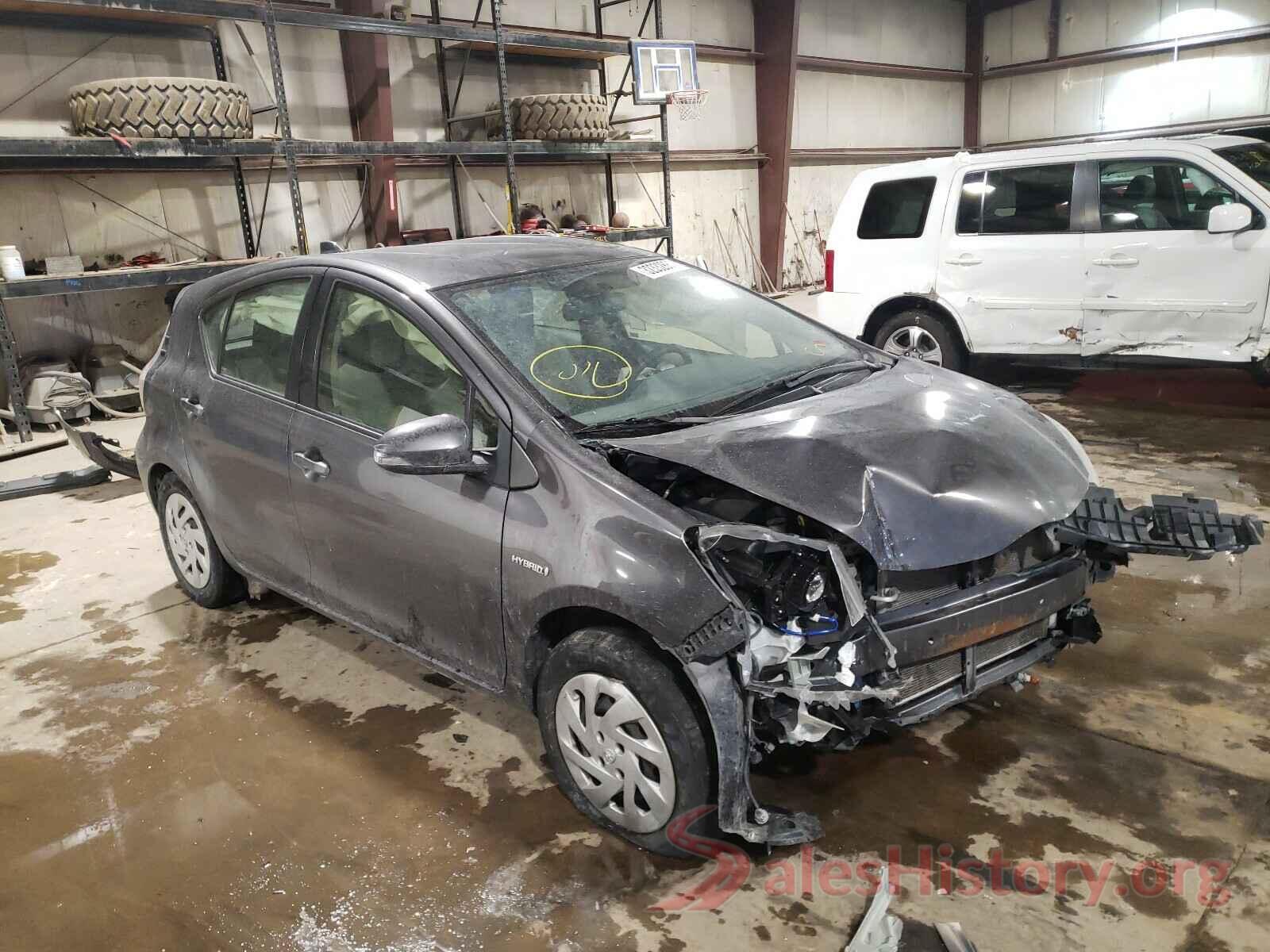 JTDKDTB37G1118461 2016 TOYOTA PRIUS