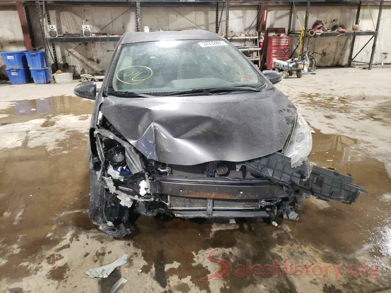 JTDKDTB37G1118461 2016 TOYOTA PRIUS