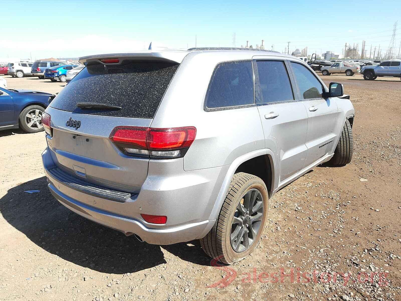 1C4RJEAG2JC493645 2018 JEEP CHEROKEE