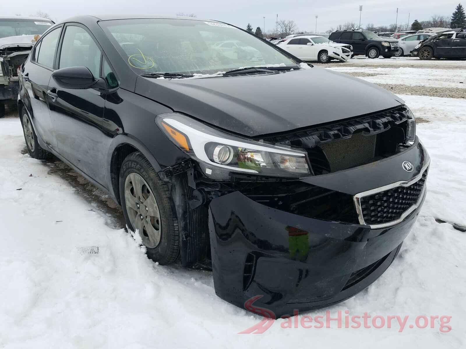 3KPFK4A77JE170016 2018 KIA FORTE