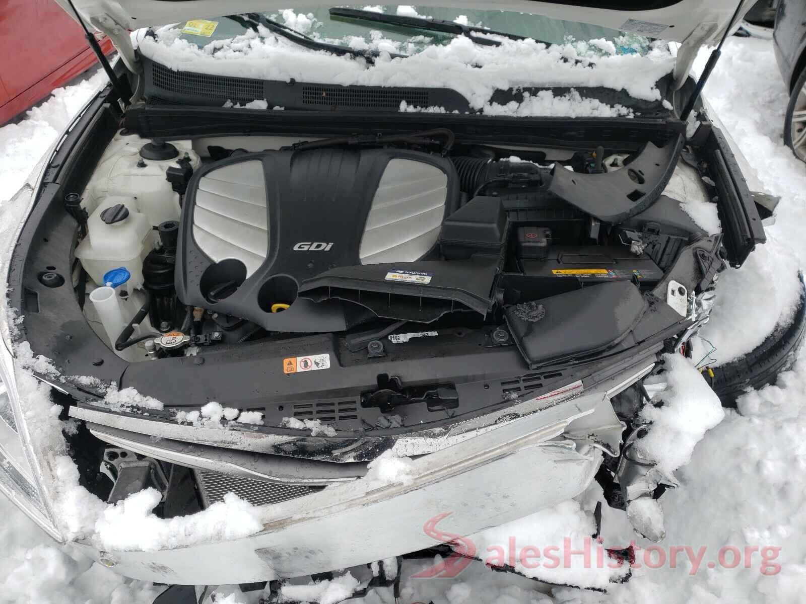 KMHFH4JG9HA591565 2017 HYUNDAI AZERA