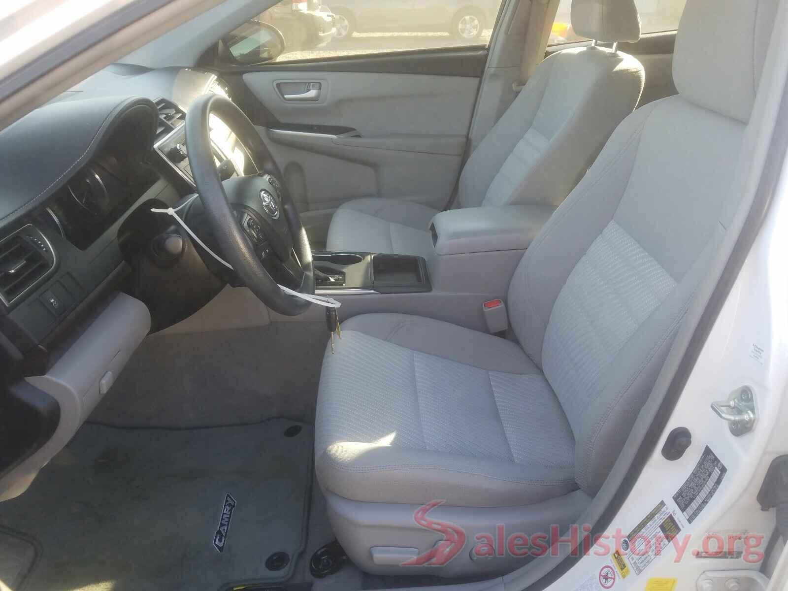 4T1BF1FK0HU364960 2017 TOYOTA CAMRY