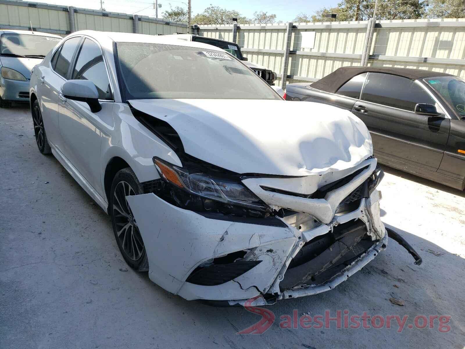 4T1B11HK8KU726276 2019 TOYOTA CAMRY