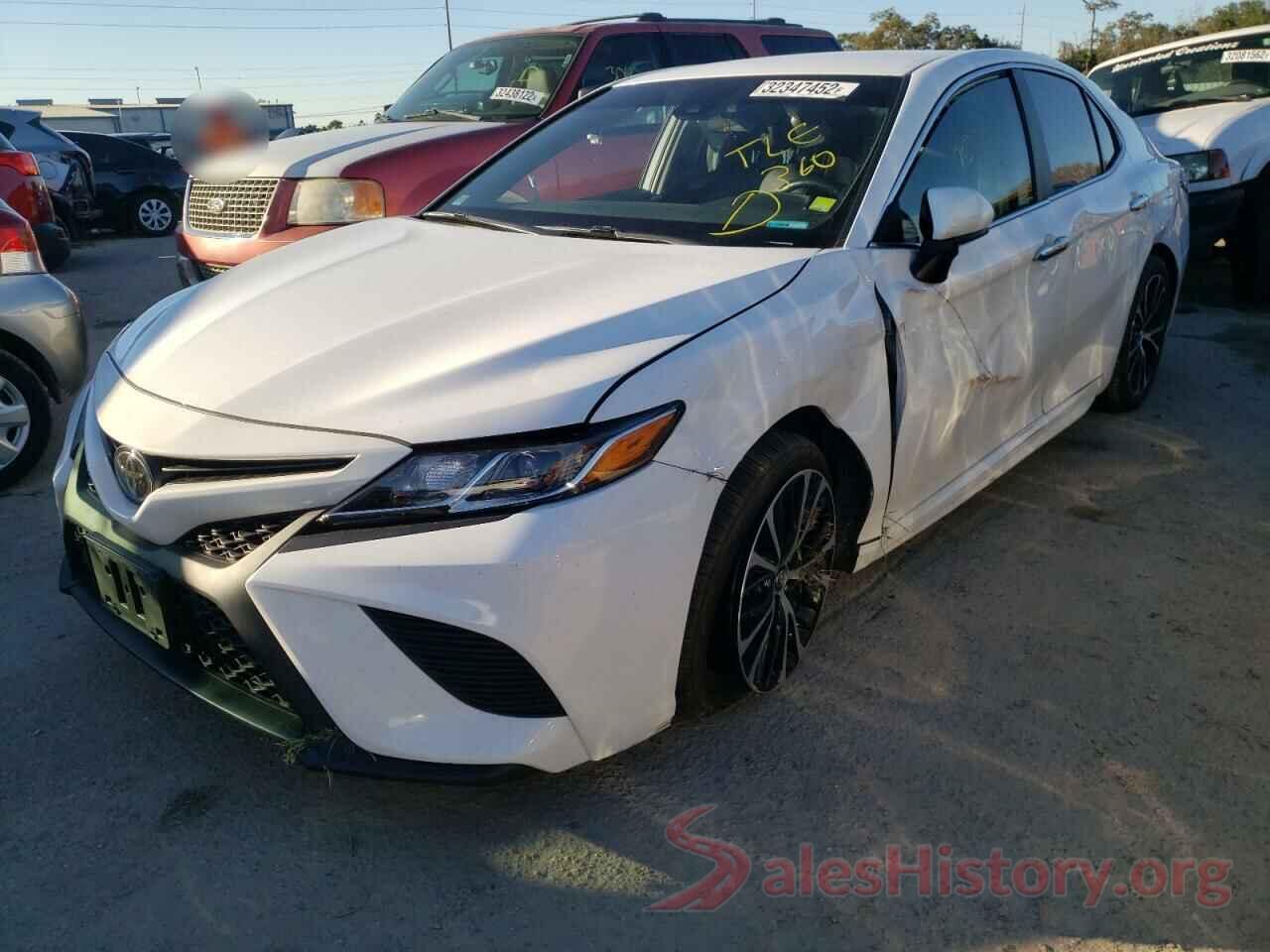 4T1B11HK2KU768989 2019 TOYOTA CAMRY