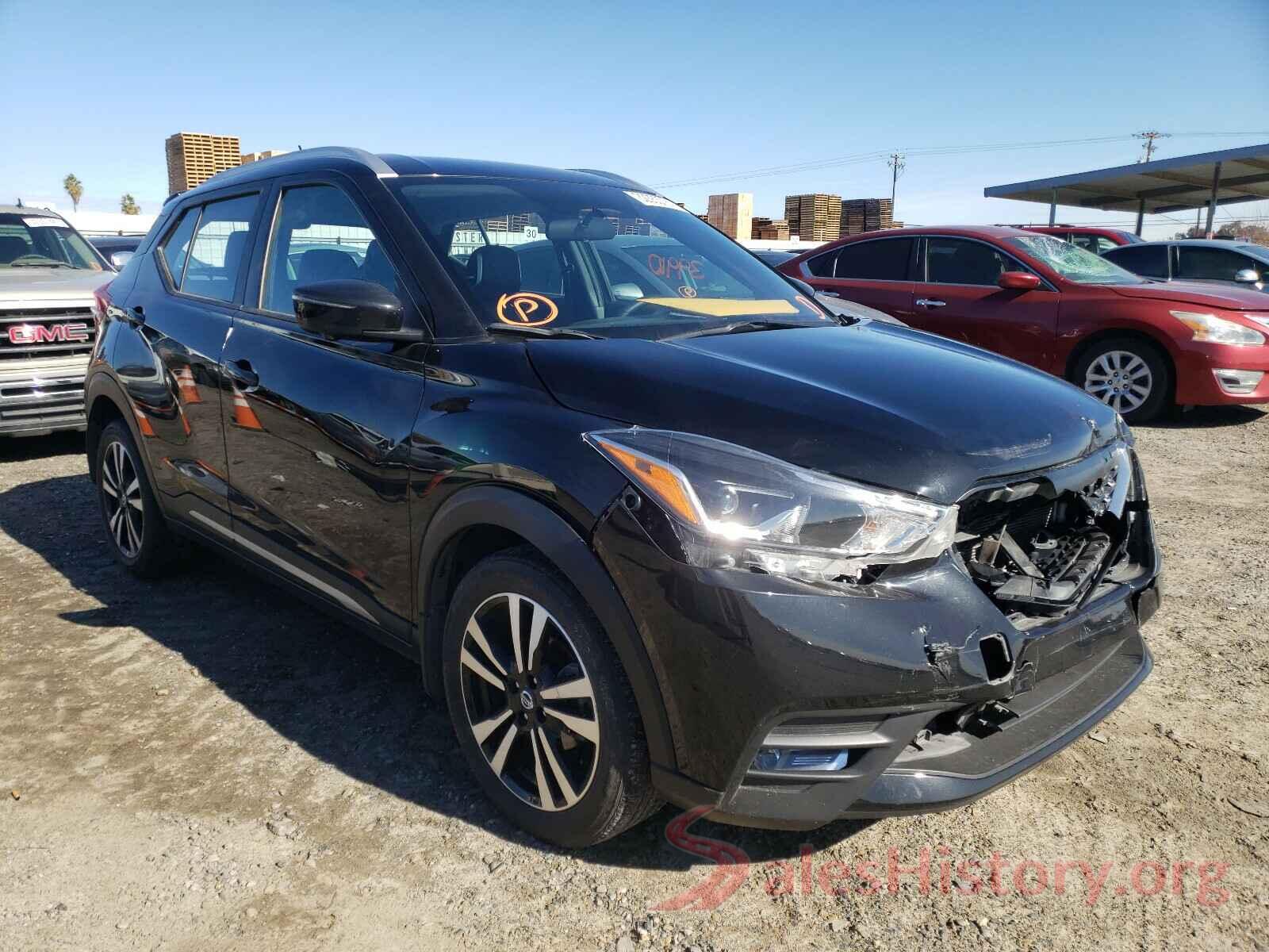 3N1CP5CU4KL471646 2019 NISSAN KICKS